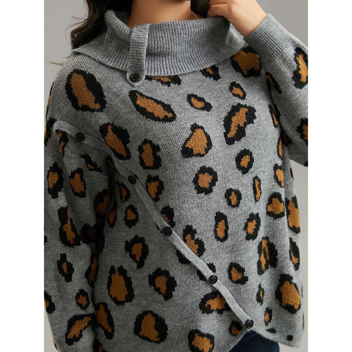Plus Size Anti-Pilling Leopard PrintLapel Collar Button Detail Pullover Gray Women Casual Loose Long Sleeve Lapel Collar Dailywear Pullovers BloomChic 14-16/1X Product Image