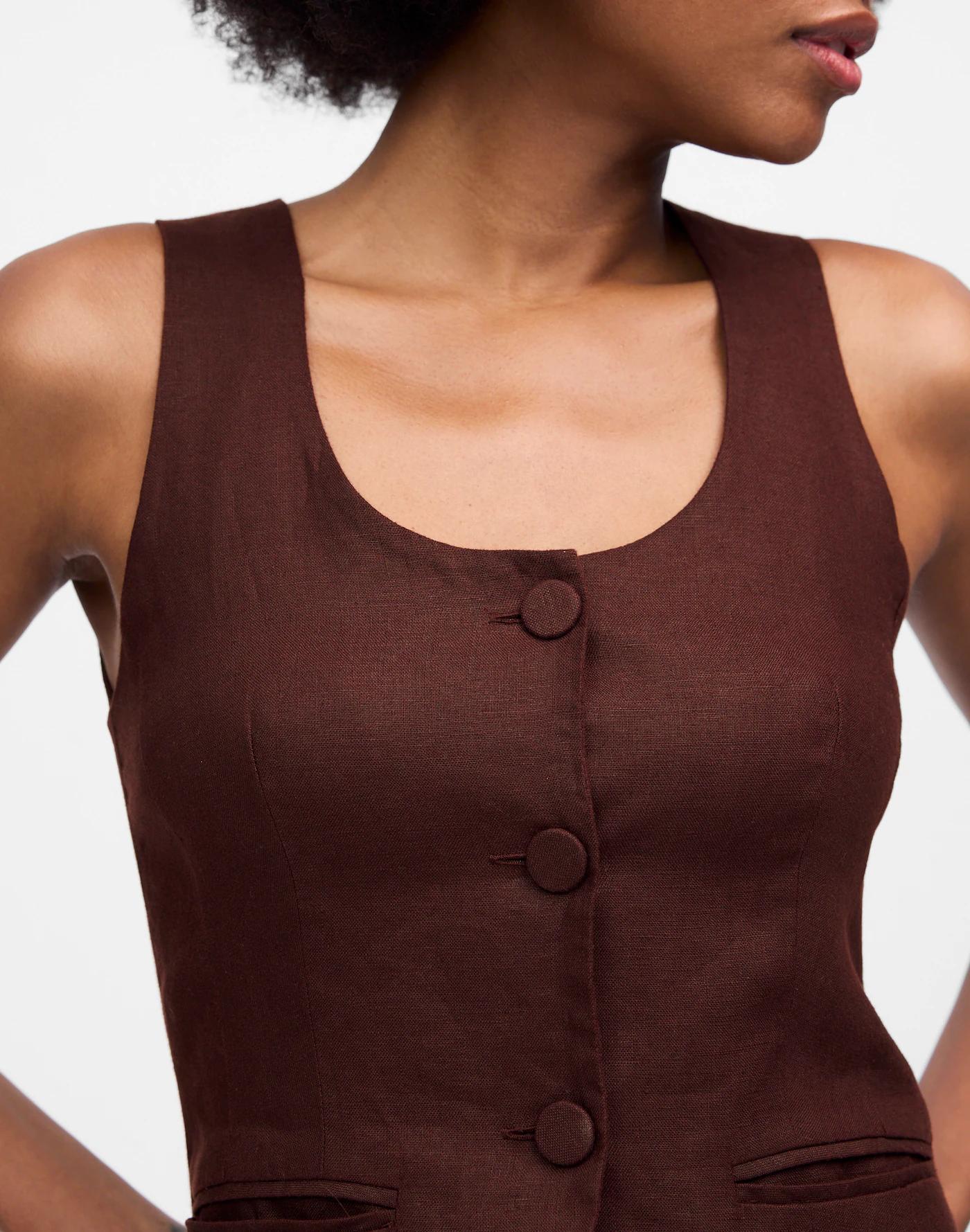 Linen Scoopneck Cutaway Vest Product Image