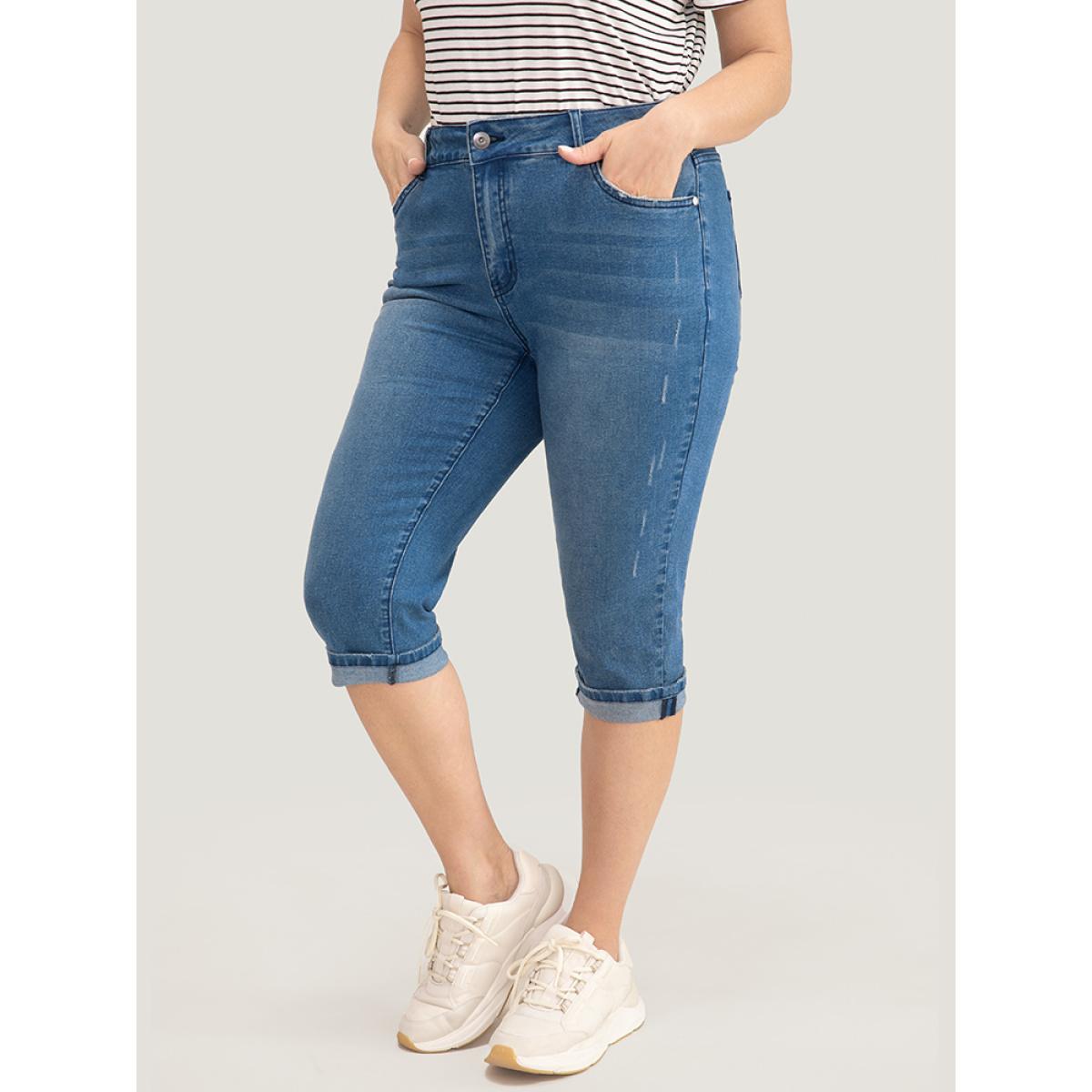 Plus Size Very Stretchy Medium Wash Roll Hem Knee Denim Shorts Women Blue High stretch Dailywear Pocket Casual Denim Shorts BloomChic 20/2X Product Image