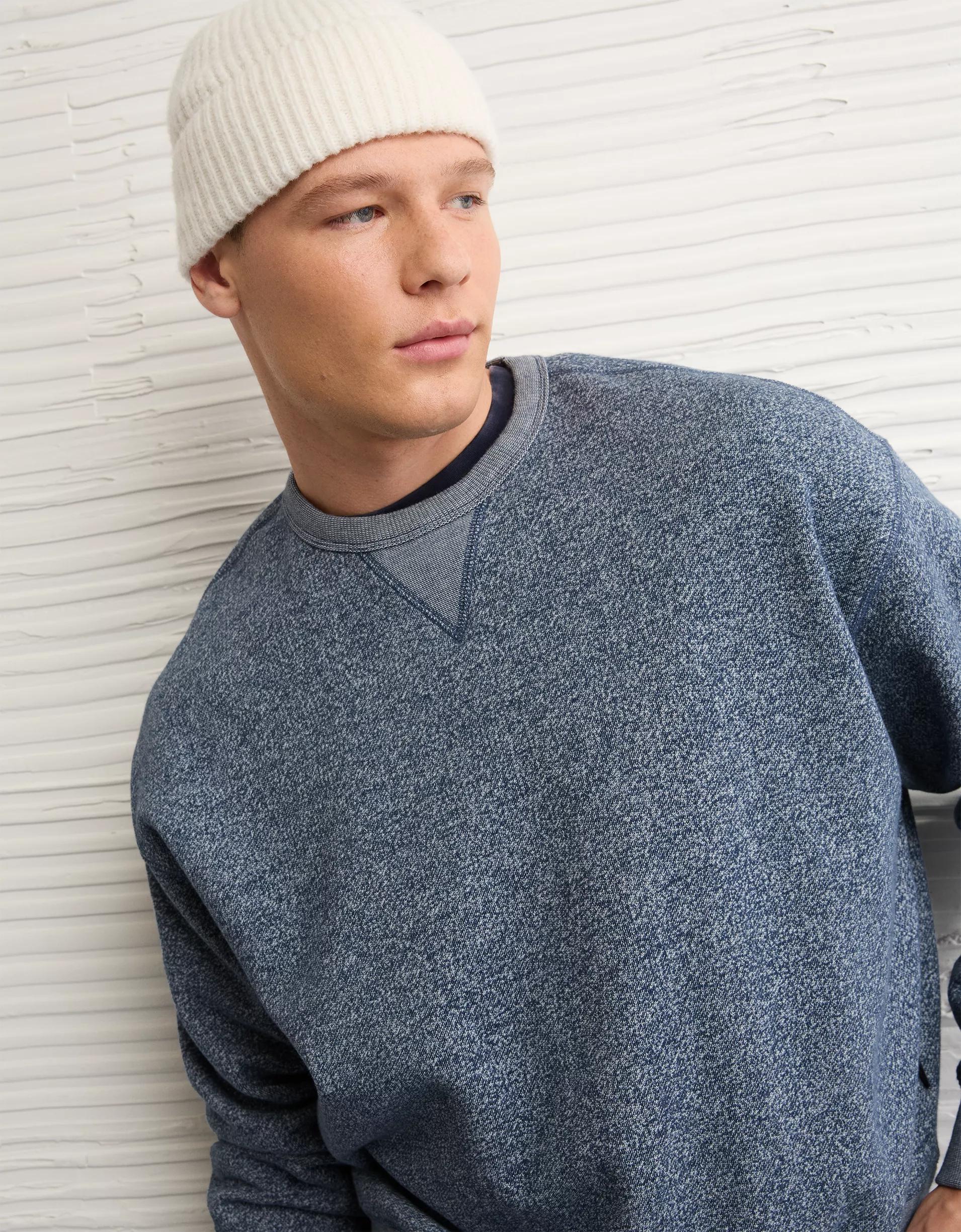 AE Laidback Luxe Heavyweight Sweatshirt Product Image