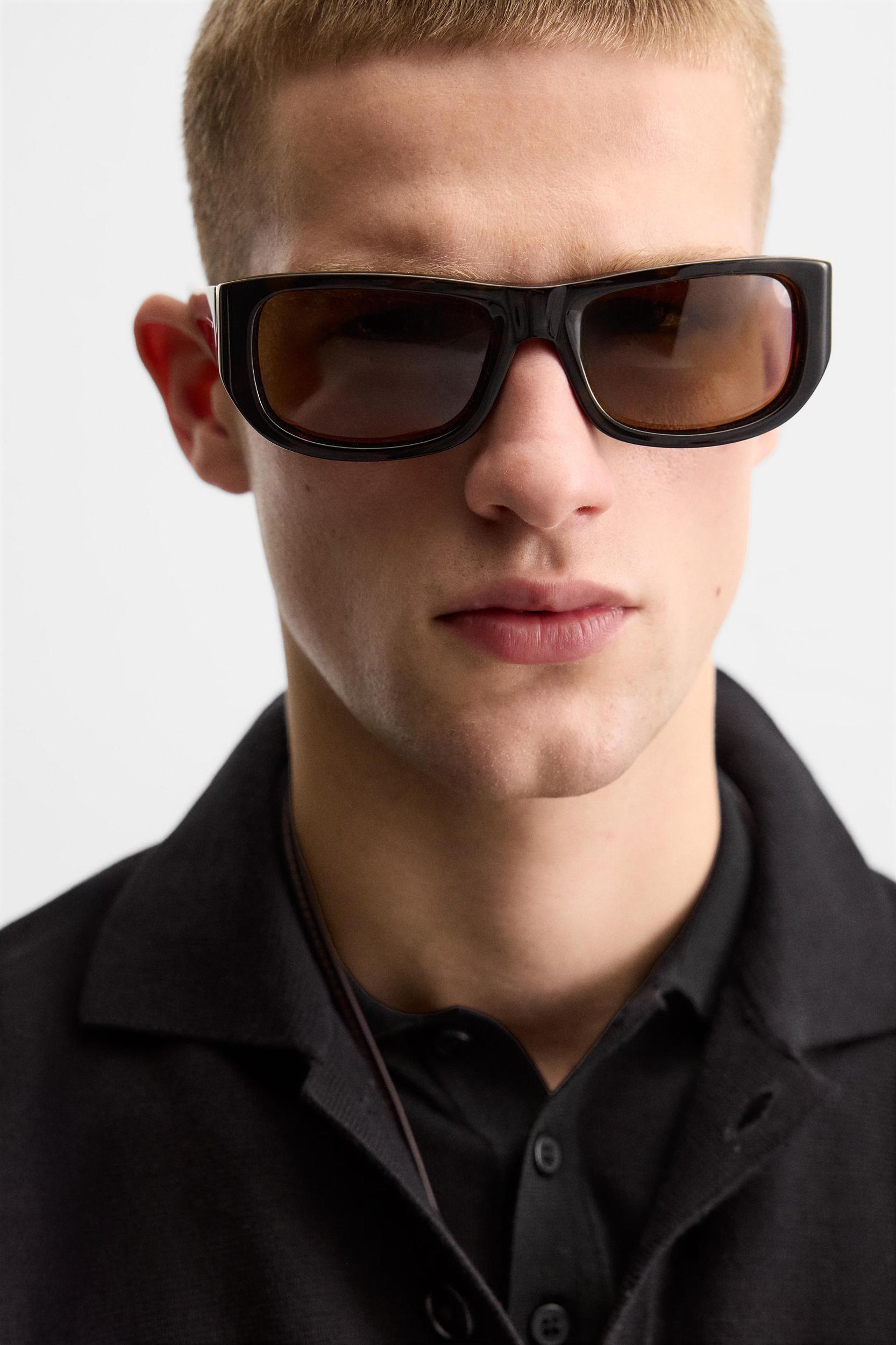 RELAXED FIT KNIT POLO SHIRT Product Image