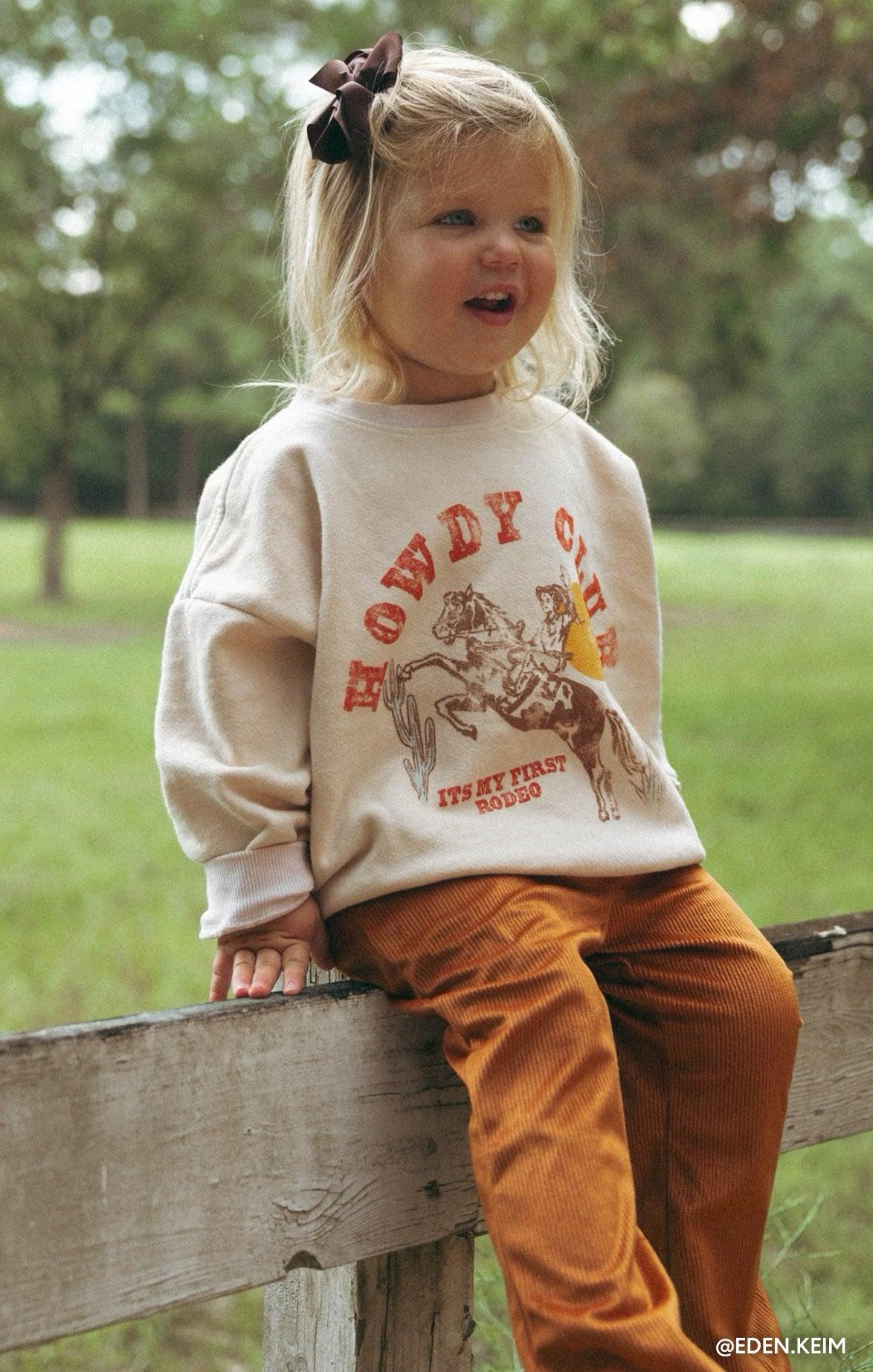 Davis Sweatshirt ~ Distressed Howdy Graphic Kids Product Image