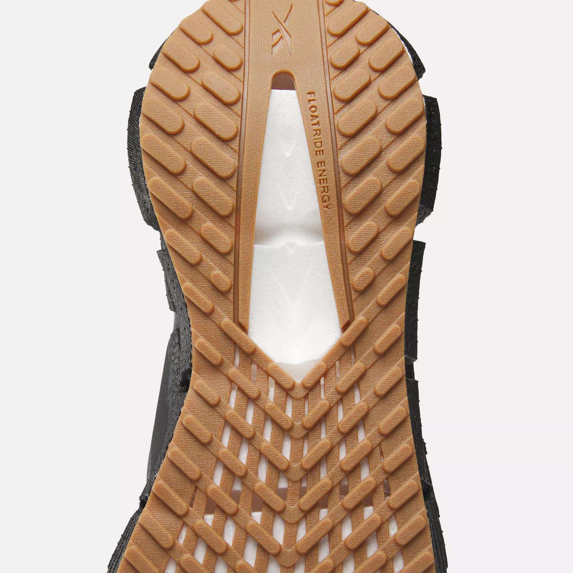 Men's FloatZig 1 Shoes Male Product Image