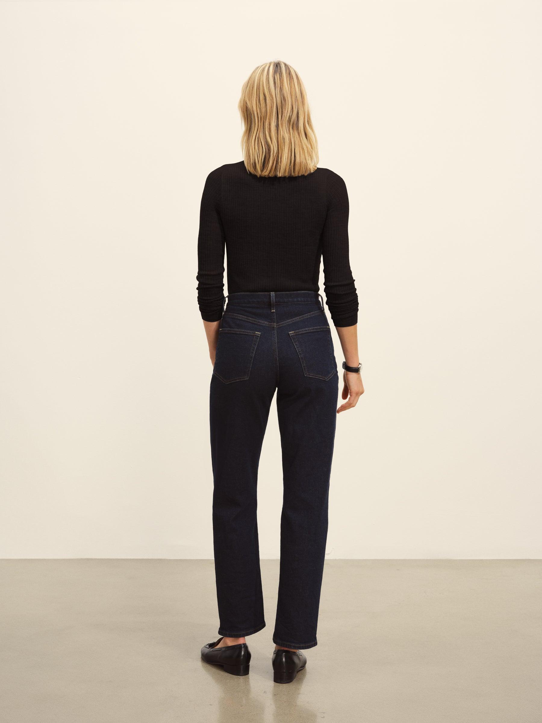 Black Featherweight Silk Cashmere L/S Crew Product Image