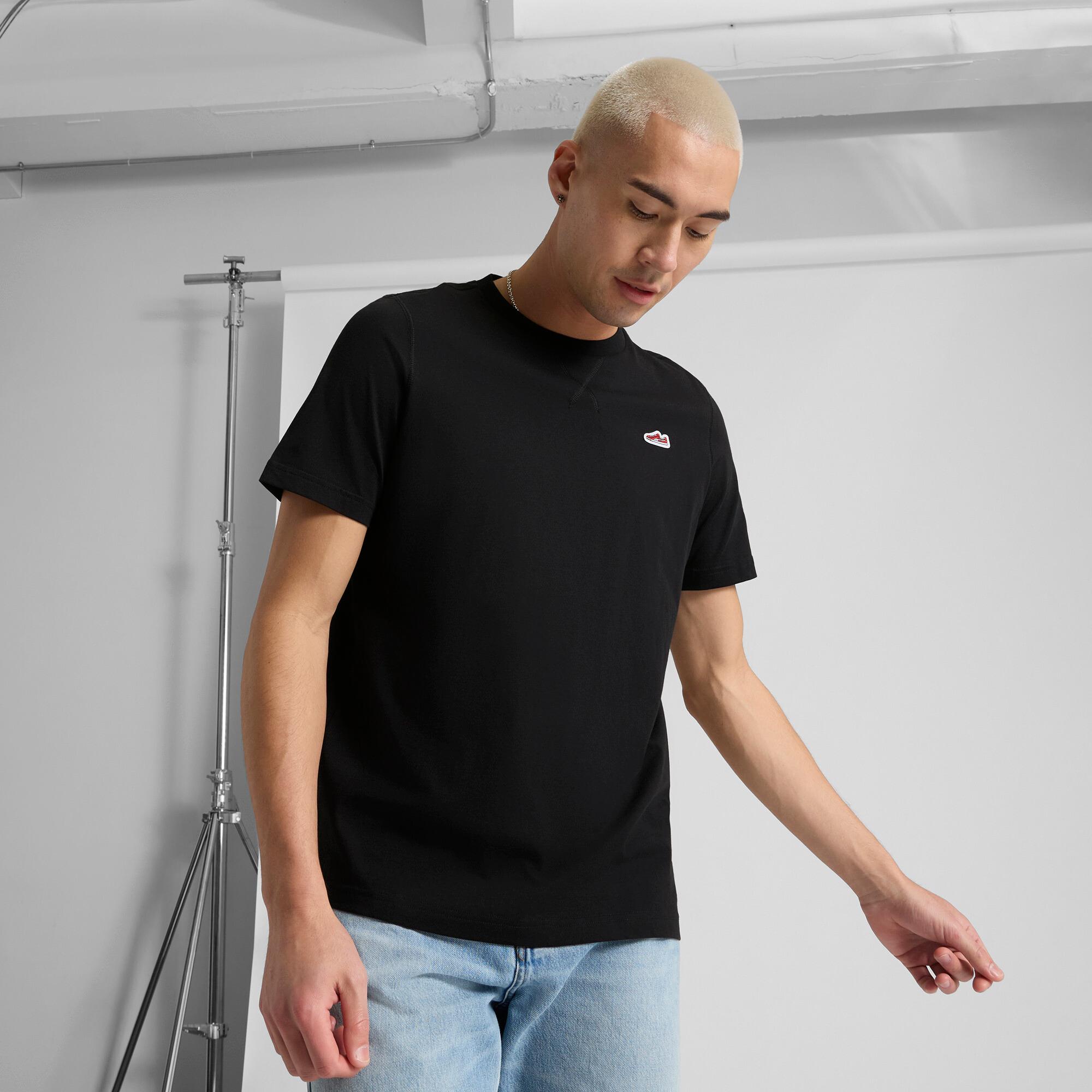 PUMA WARDROBE ESSENTIALS Suede Logo Men's T-Shirt Product Image