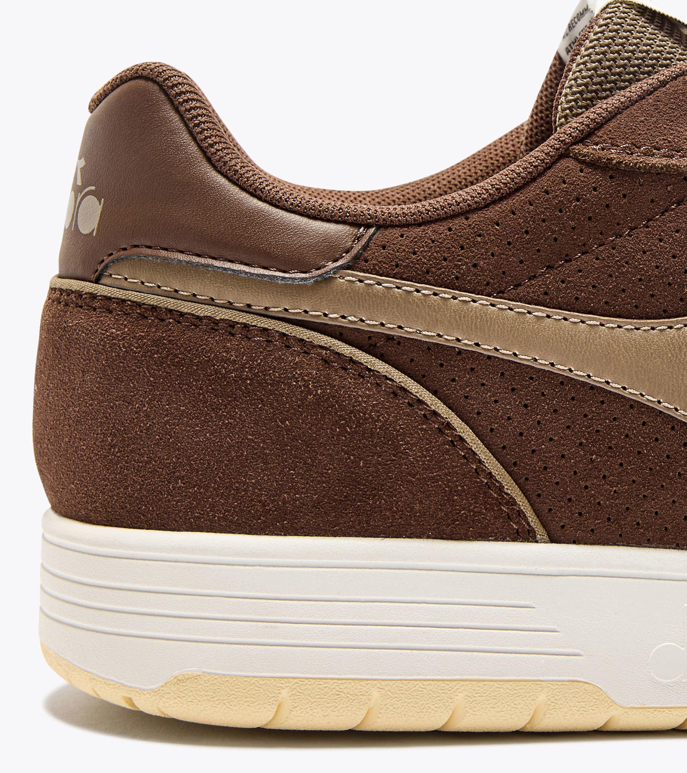 DEUCE M2 SUEDE Product Image