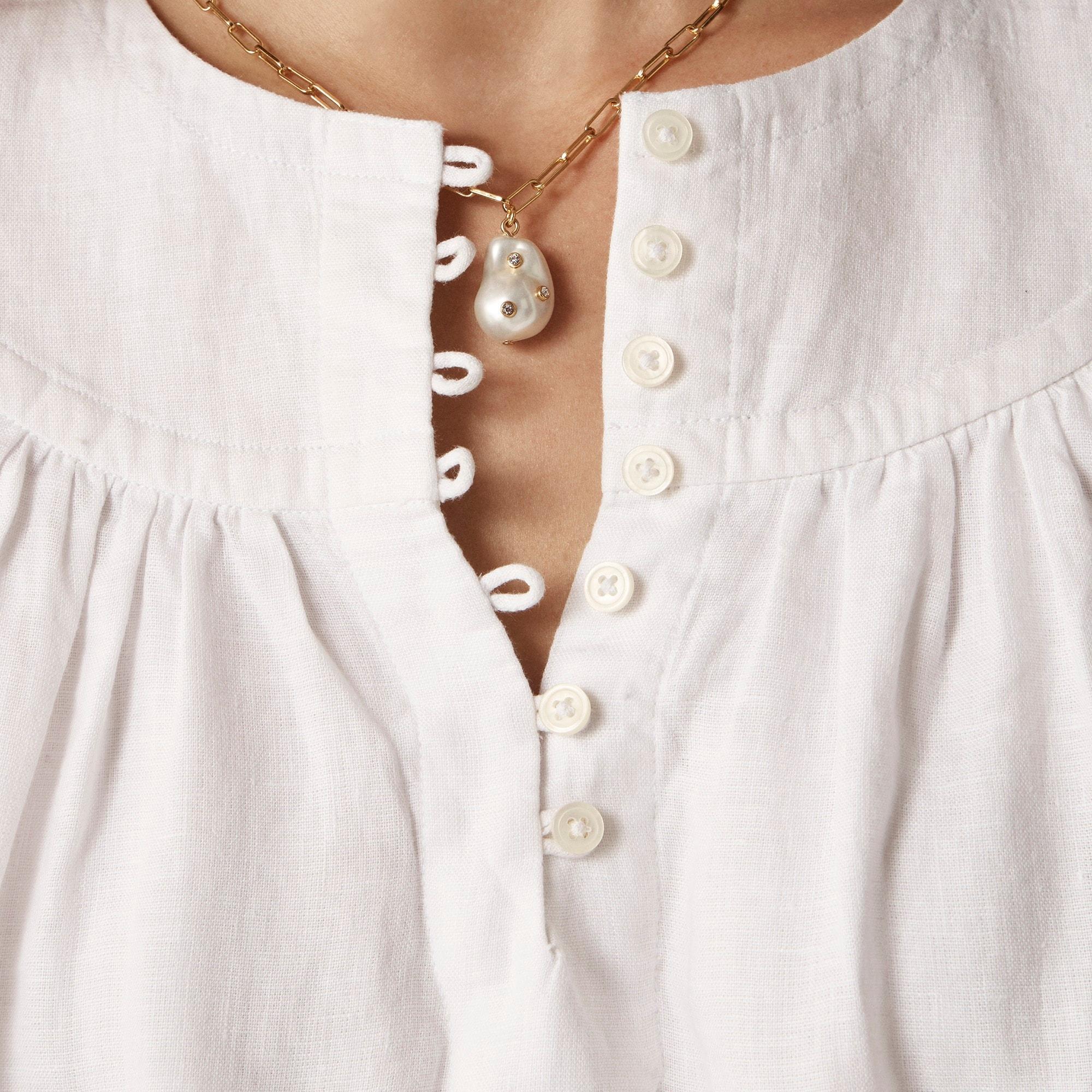 Gathered popover dress in linen Product Image