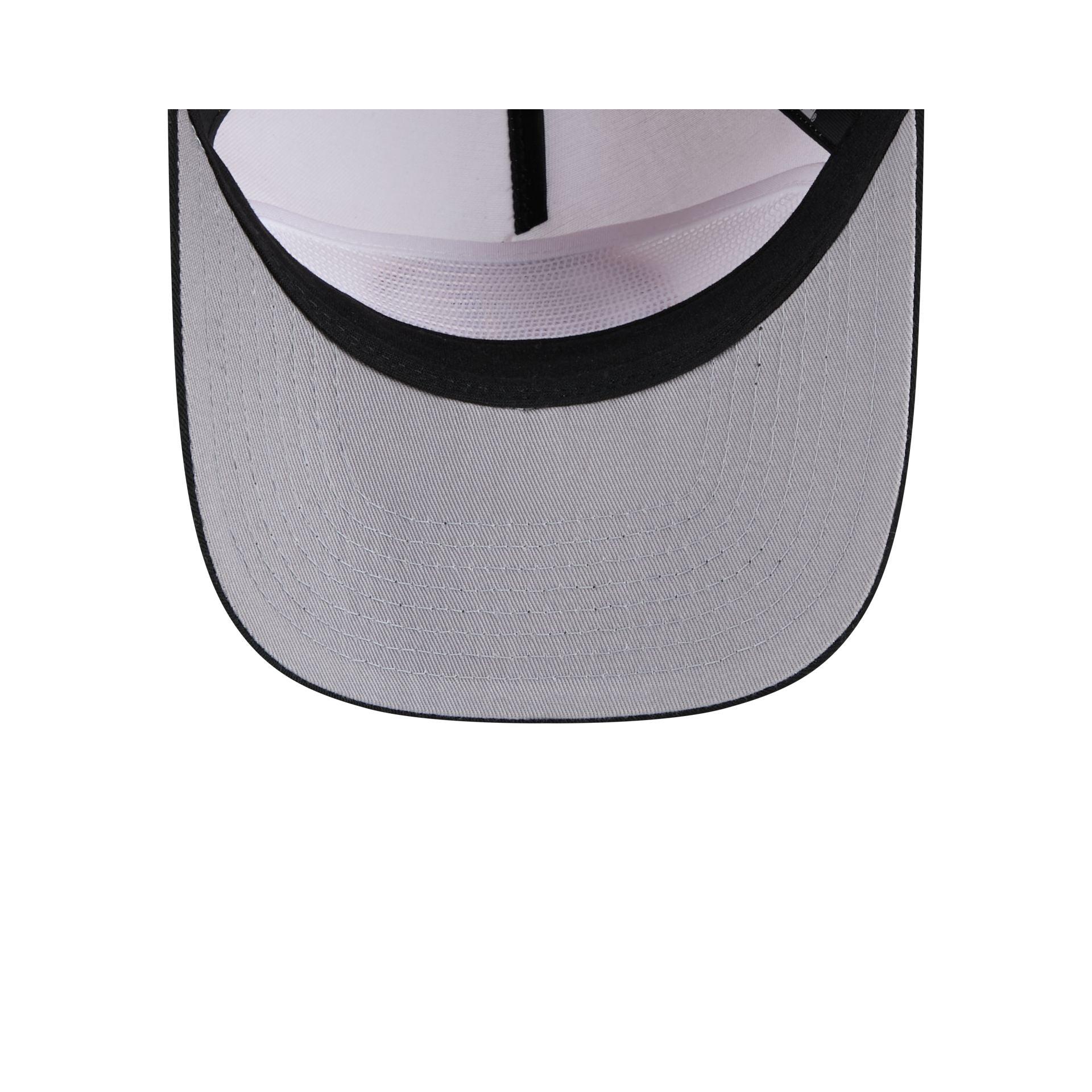 Chicago Blackhawks NHL Pack Golfer Hat Male Product Image