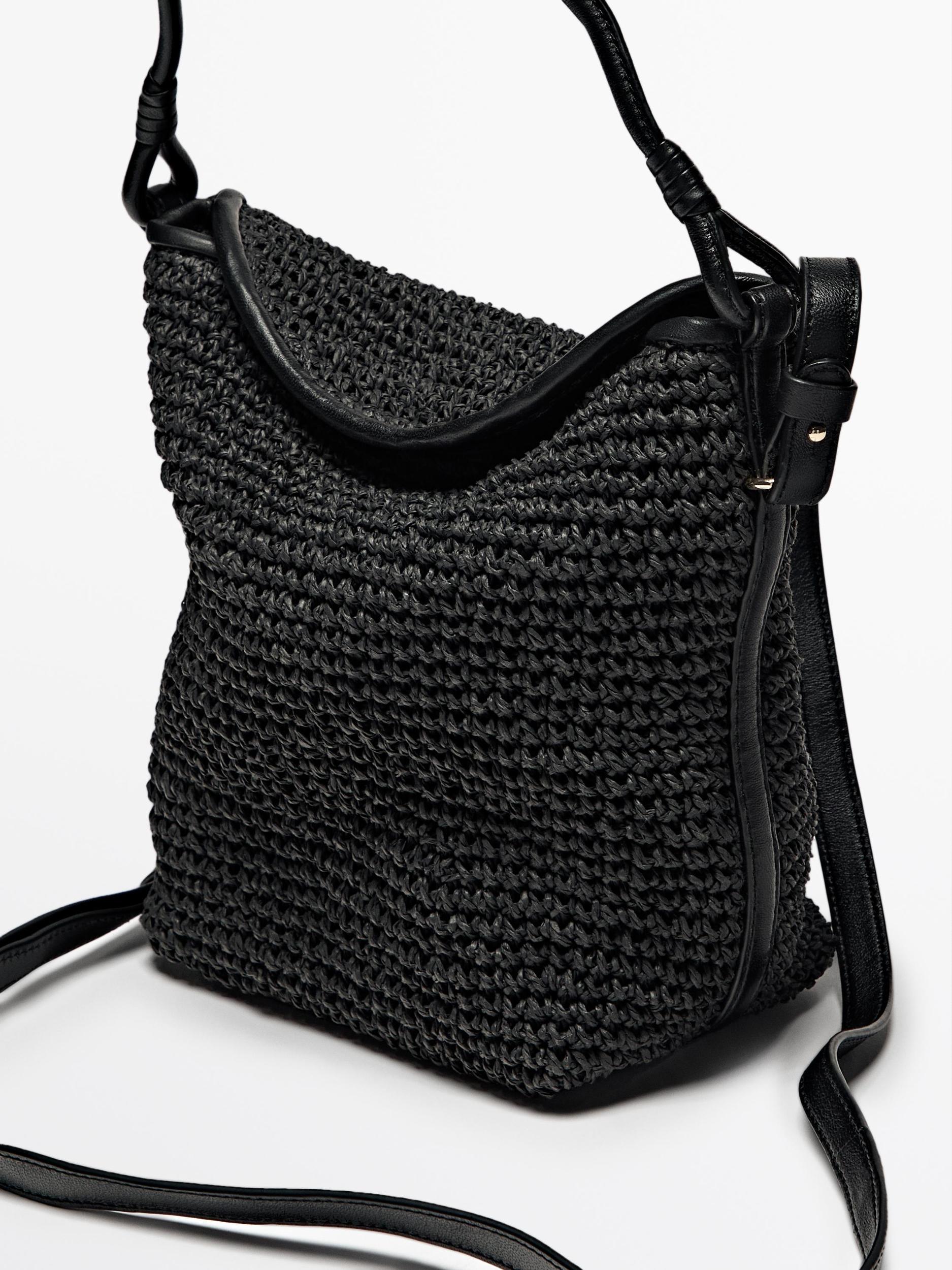 Braided paper bucket bag Product Image