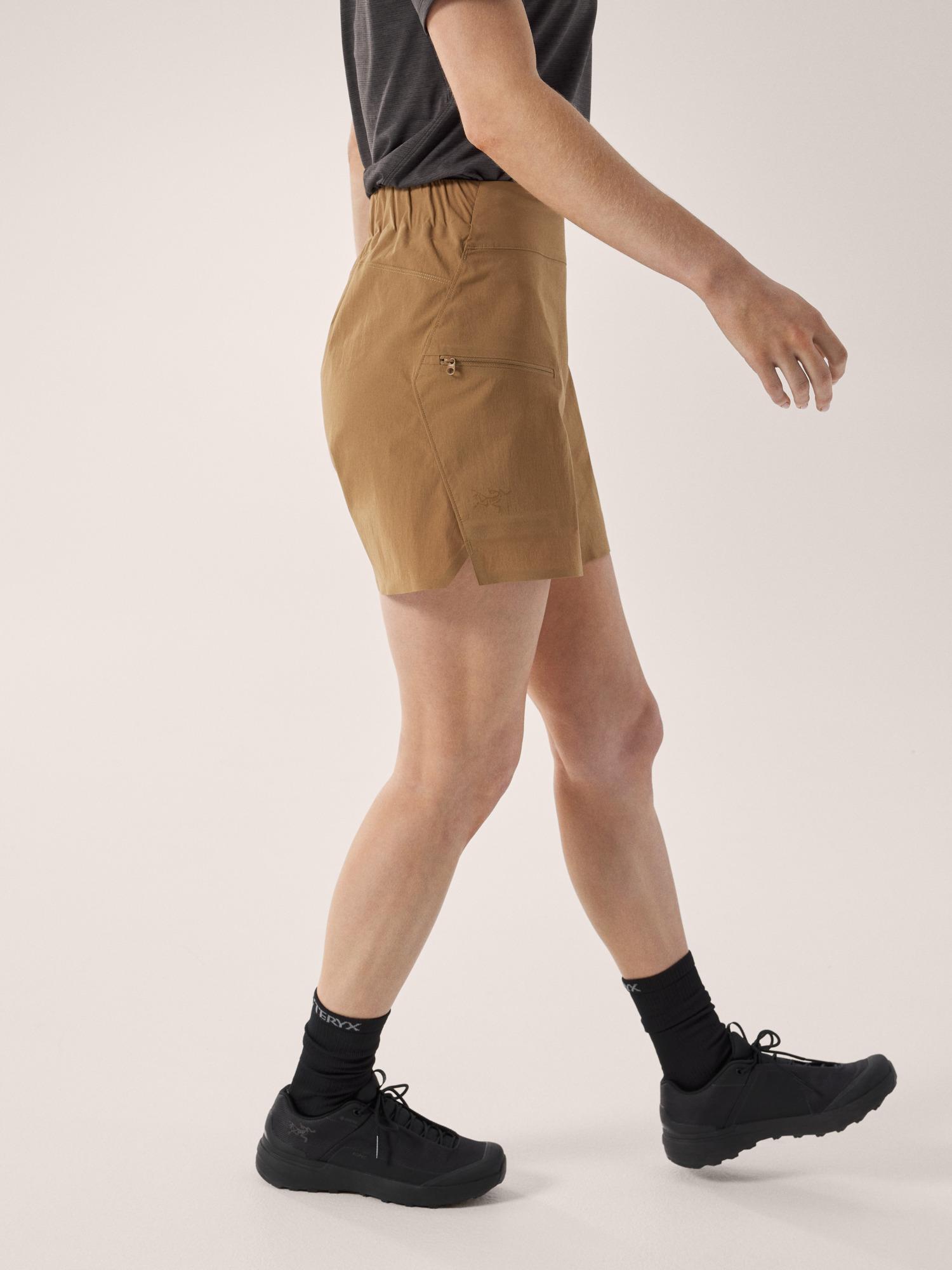 Aestas Short 5.5" Women's Product Image