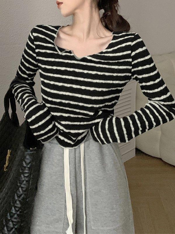 Texture Striped Knit Crop Top Product Image