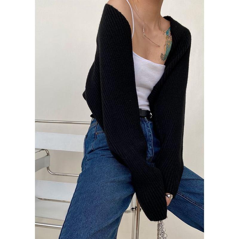 Puff-Sleeve Plain Knit Shrug Product Image