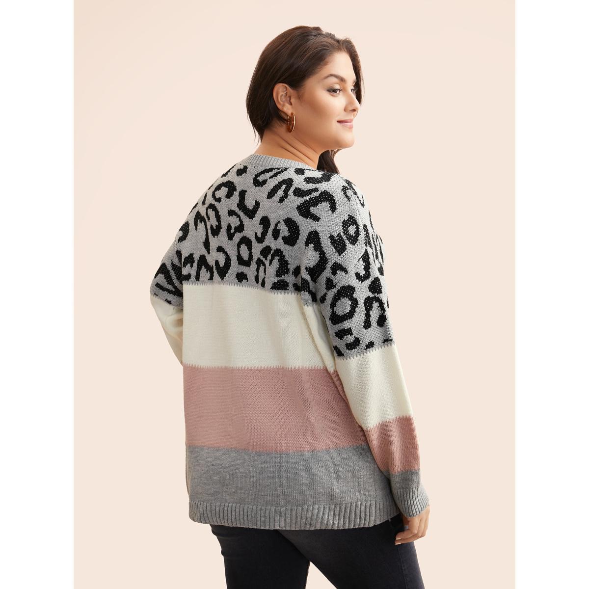 Plus Size Leopard Print Contrast Patchwork Pullover Mediumgray Women Casual Loose Long Sleeve Round Neck Everyday Pullovers BloomChic 22-24/3X Product Image