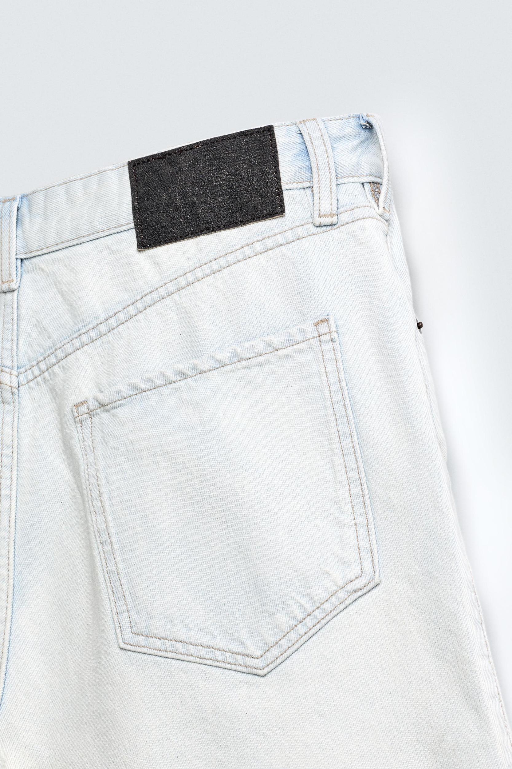 REGULAR FIT DENIM SHORTS Product Image