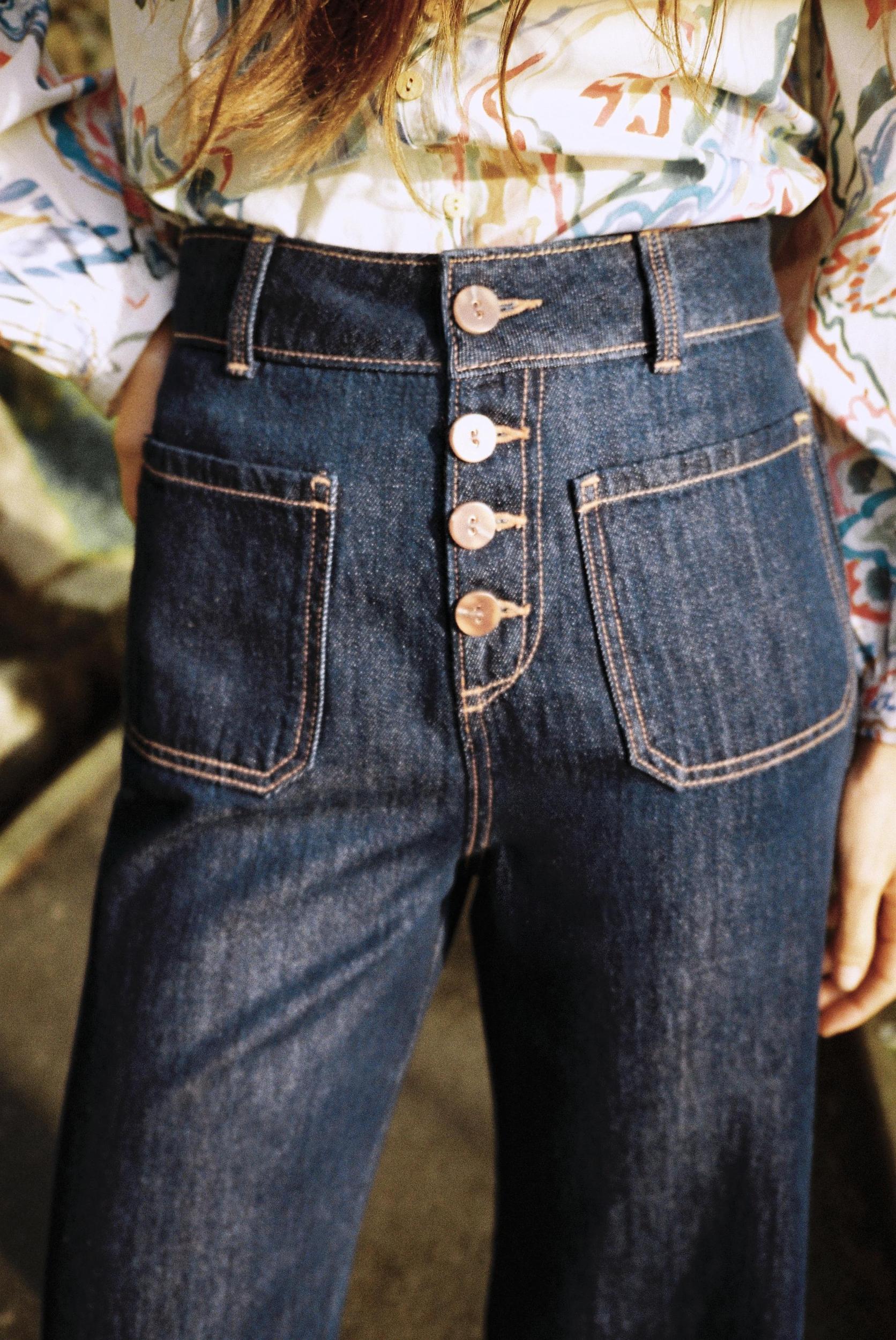 Z1975 HIGH RISE BUTTON CULOTTE JEANS Product Image