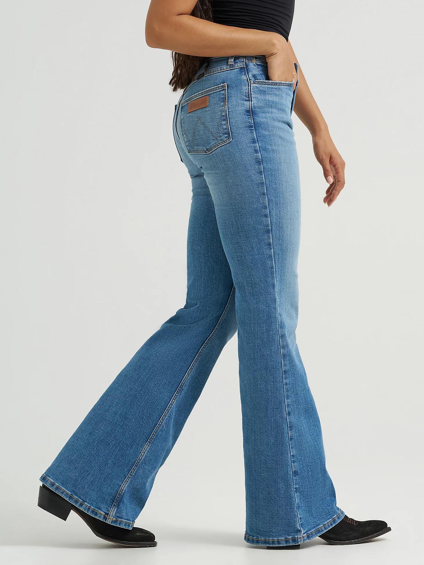 Women's Flare Jean in In Trance Product Image