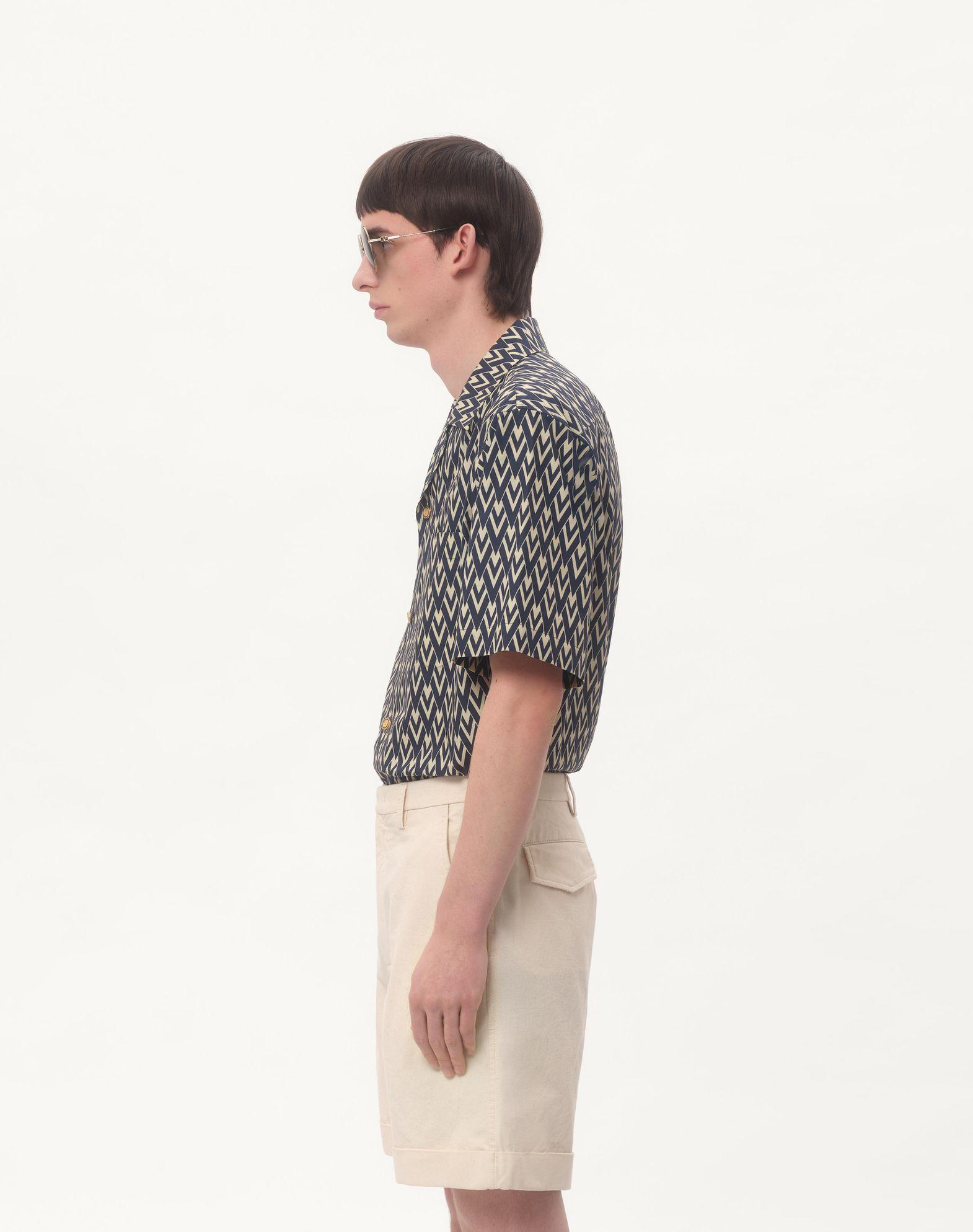 Cotton Popeline Bowling Shirt With Toute La V Print Product Image