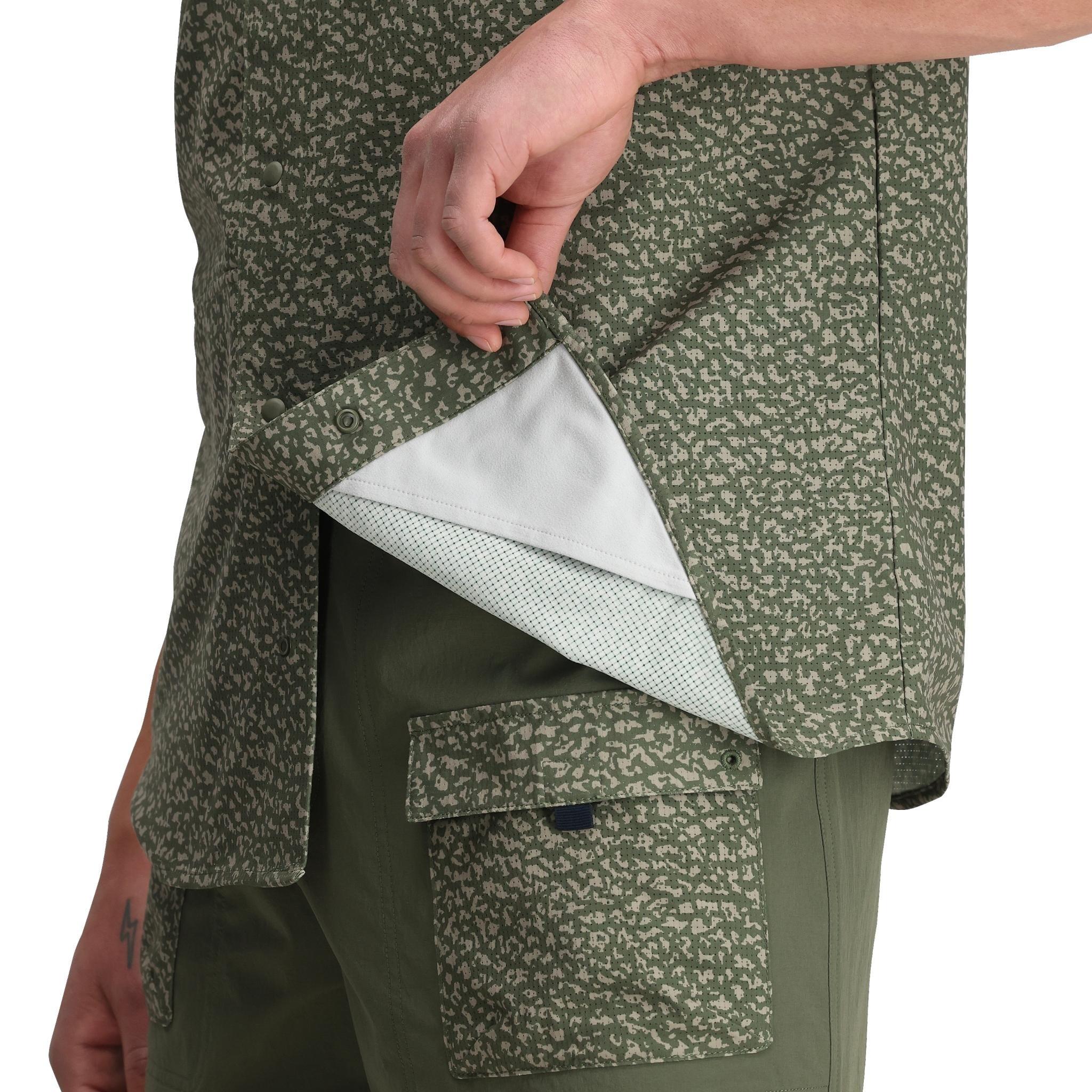 Merino Wool and Linen Short Sleeve Button-Down Shirt | Sage Green Product Image