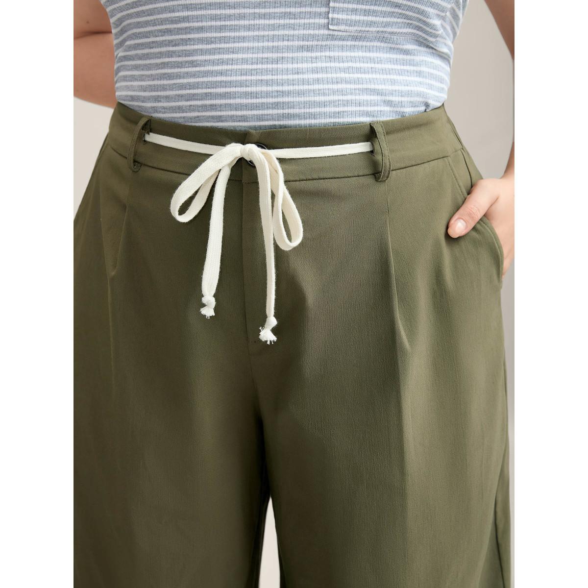 Plus Size Drawstring Pockets Wide-Leg Pants Women ArmyGreen Casual Wide Leg Mid Rise Casual Pants BloomChic 12/L Product Image