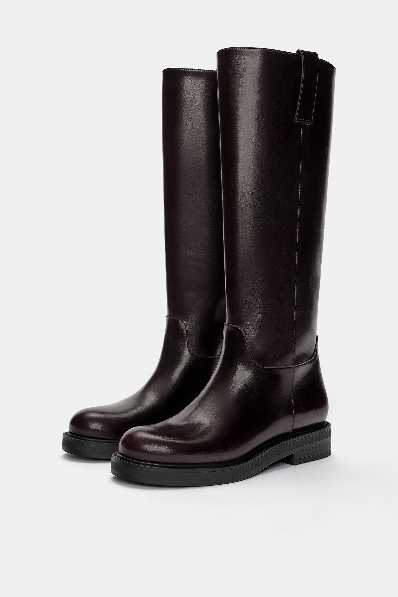 Flat knee-high boots Product Image