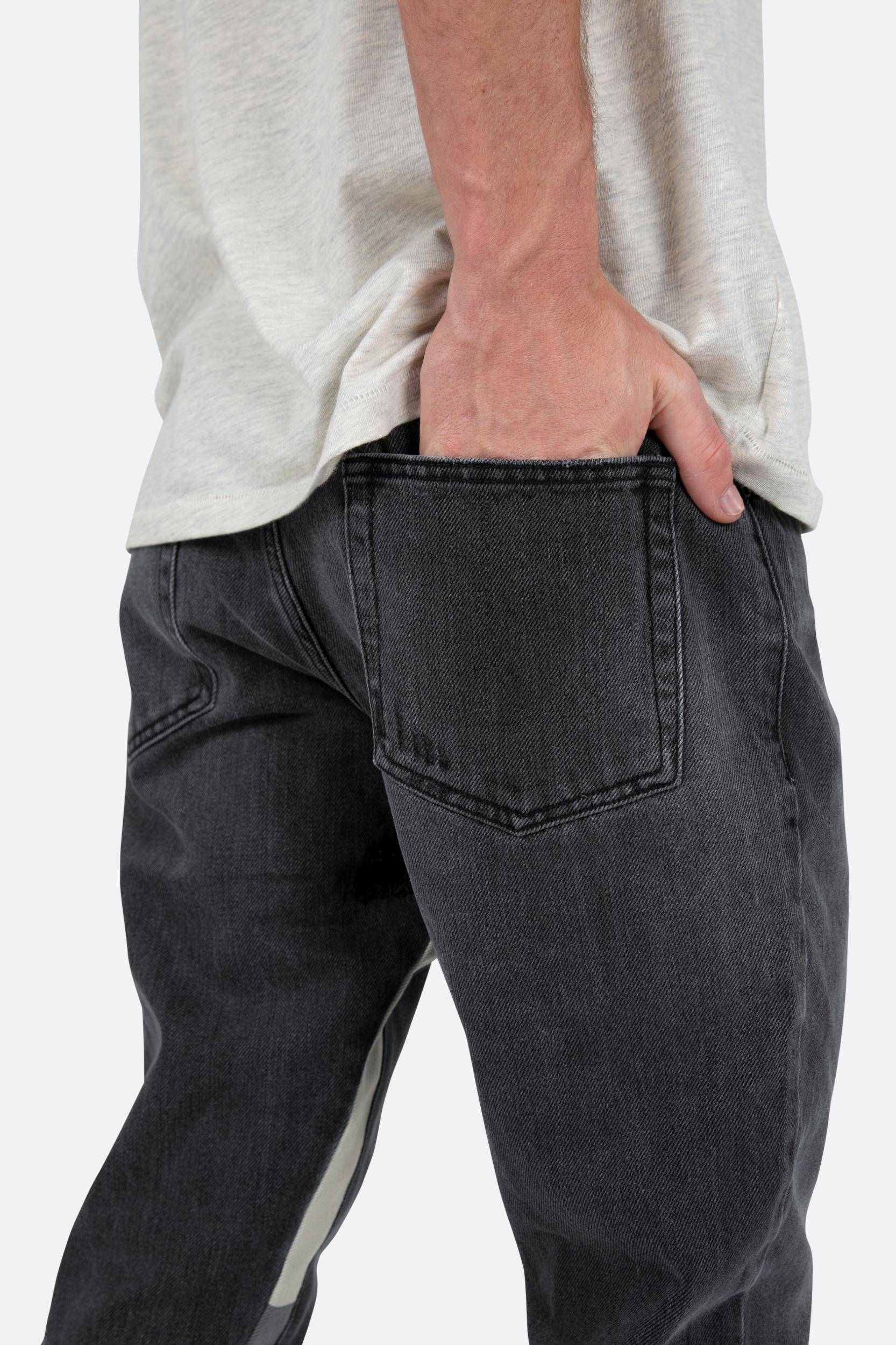 B476 Flare Denim - Black Male Product Image
