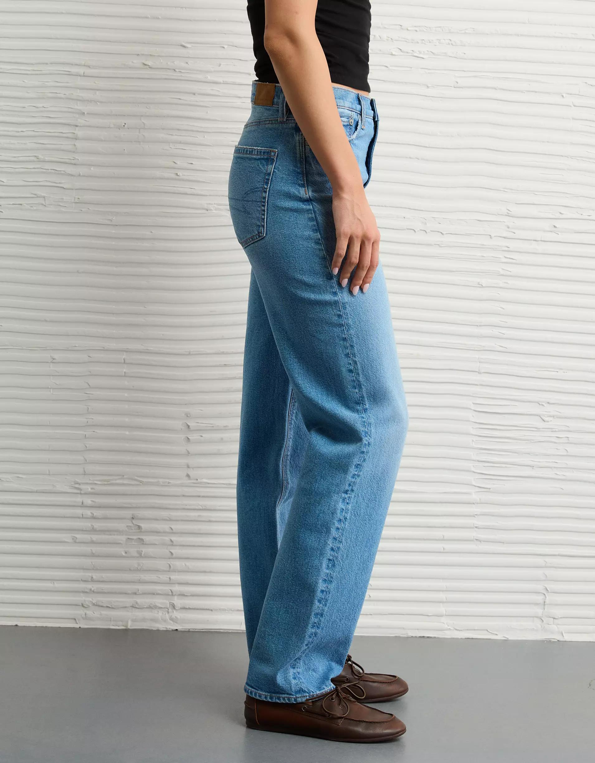 AE Strigid Super High-Waisted Baggy Straight Jean Product Image