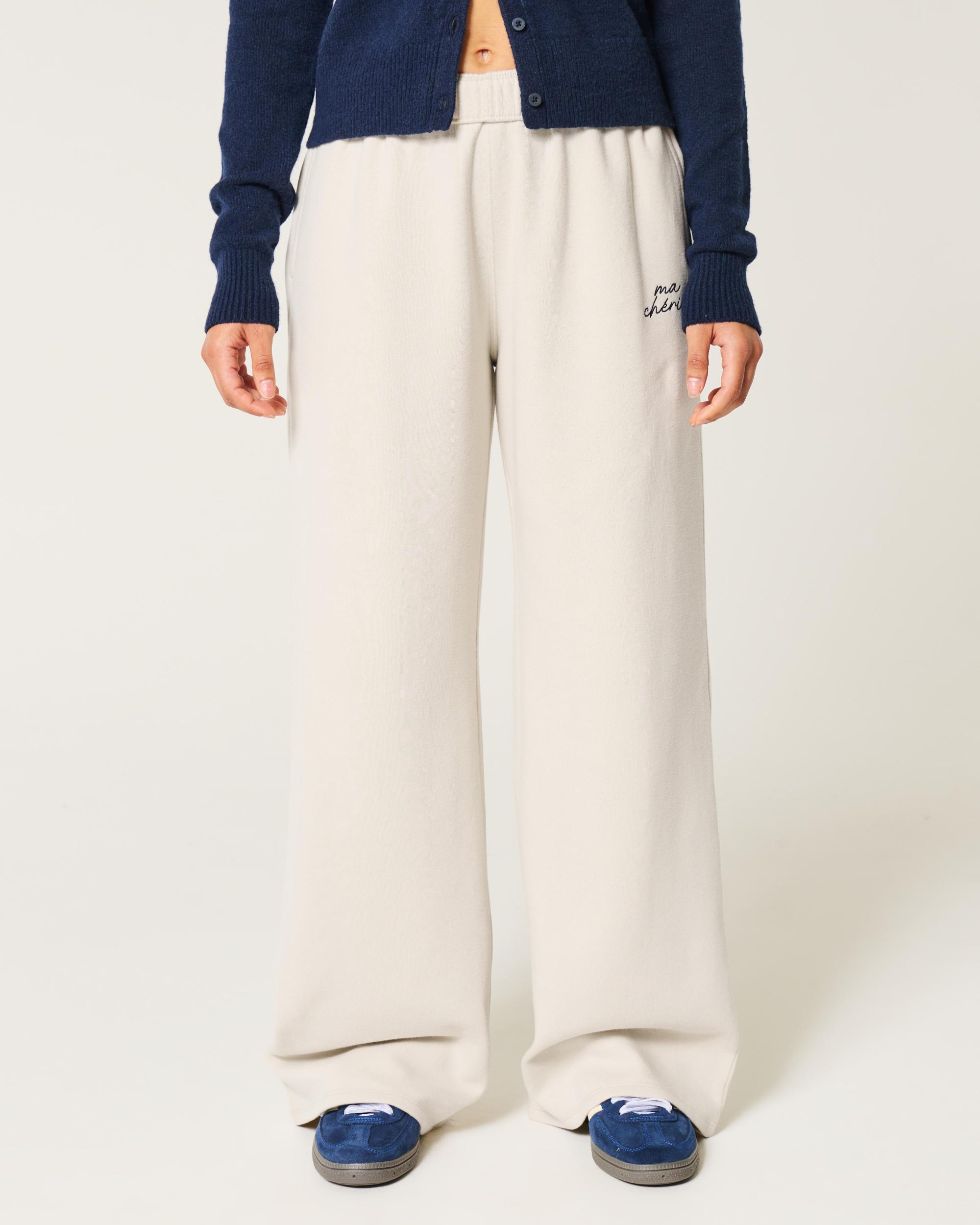 Ma Chérie Graphic Wide-Leg Sweatpants Product Image