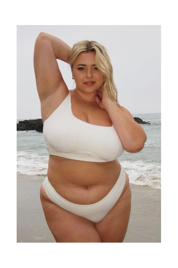 Shaping Swim Square Neck Bikini Top Product Image