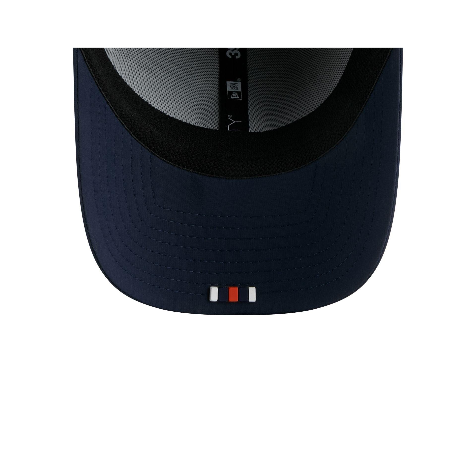 Washington Commanders 2025 Sideline Hot Weather 39THIRTY Stretch Fit Hat Male Product Image