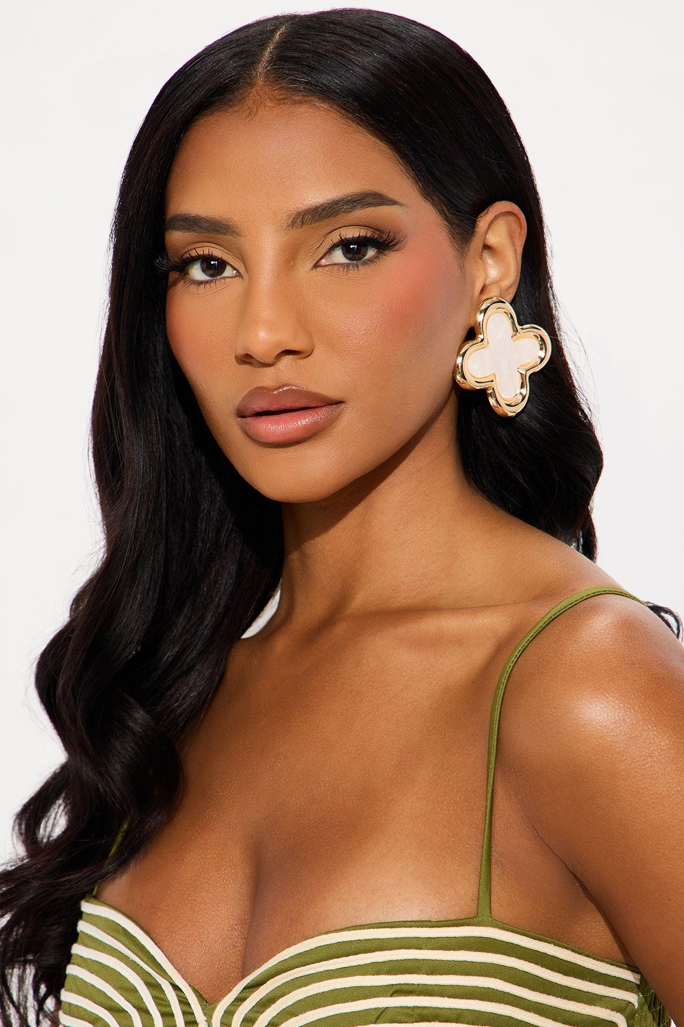 Lucky Me Clover Drop Earrings - Gold/combo Female Product Image