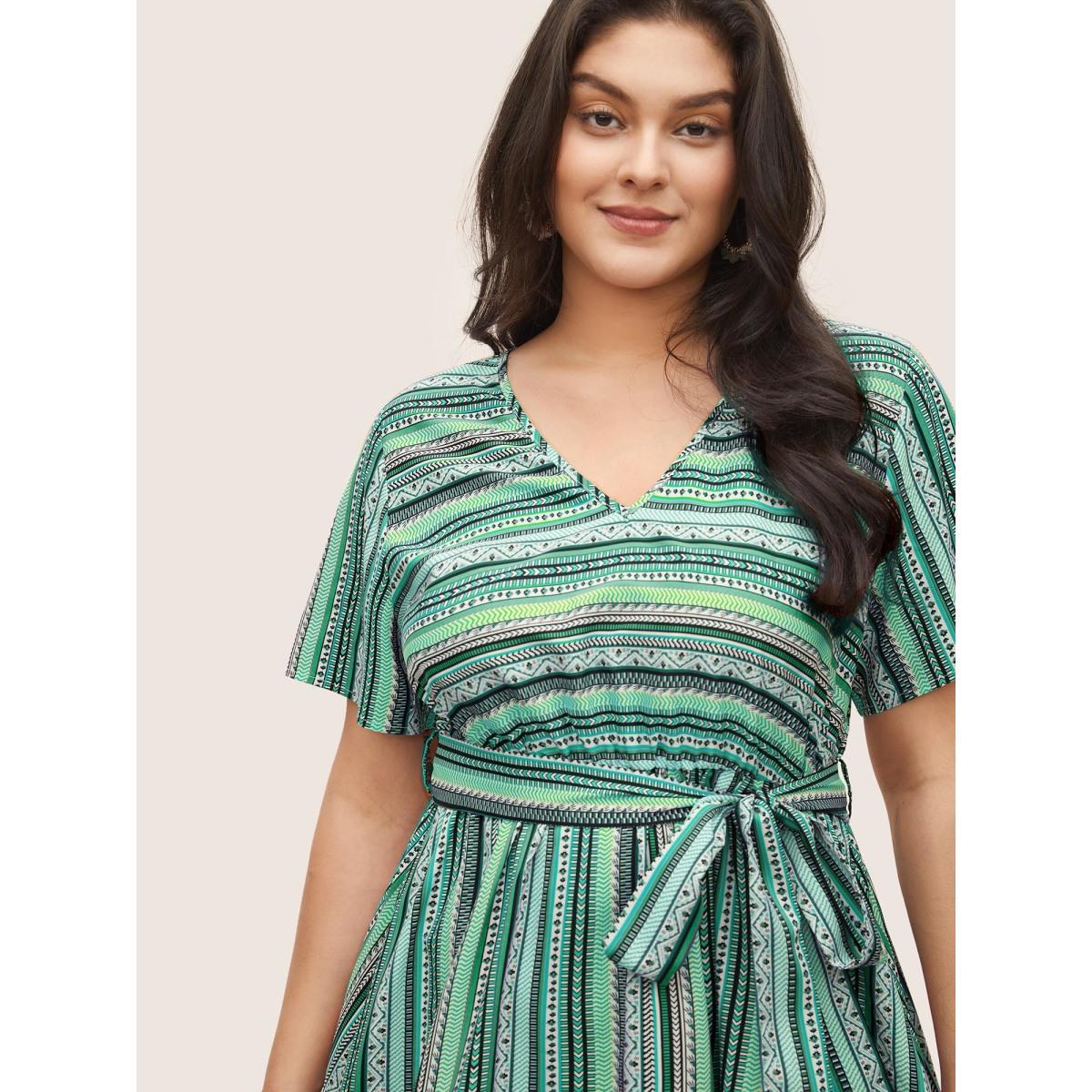 Plus Size Bandana Striped Belted Pocket Dress Malachitegreen Women Resort Non V-neck Short sleeve Curvy Midi Dress BloomChic 26/4X Product Image