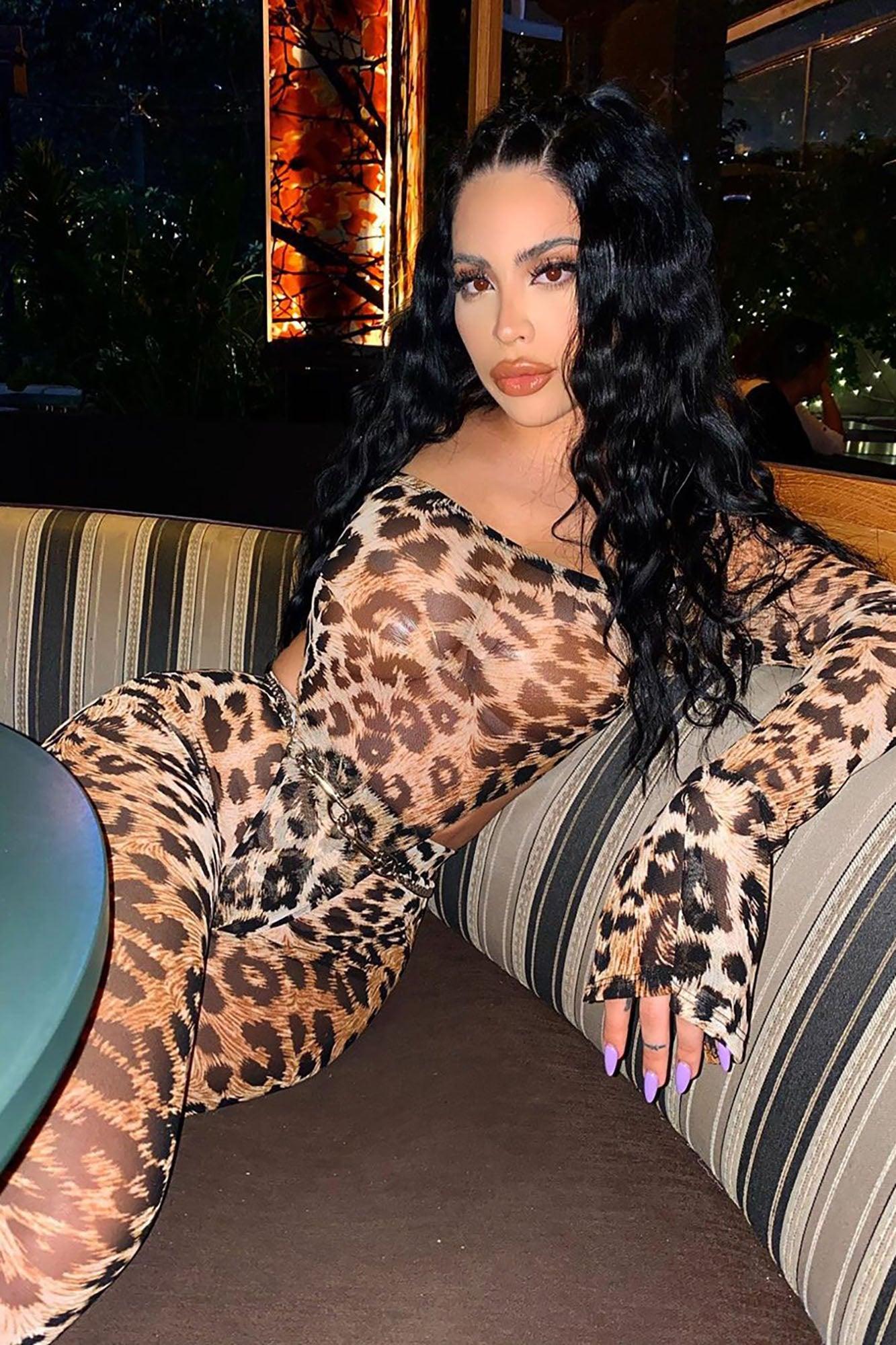 Feline Sexy Matching Set - Brown/combo Product Image