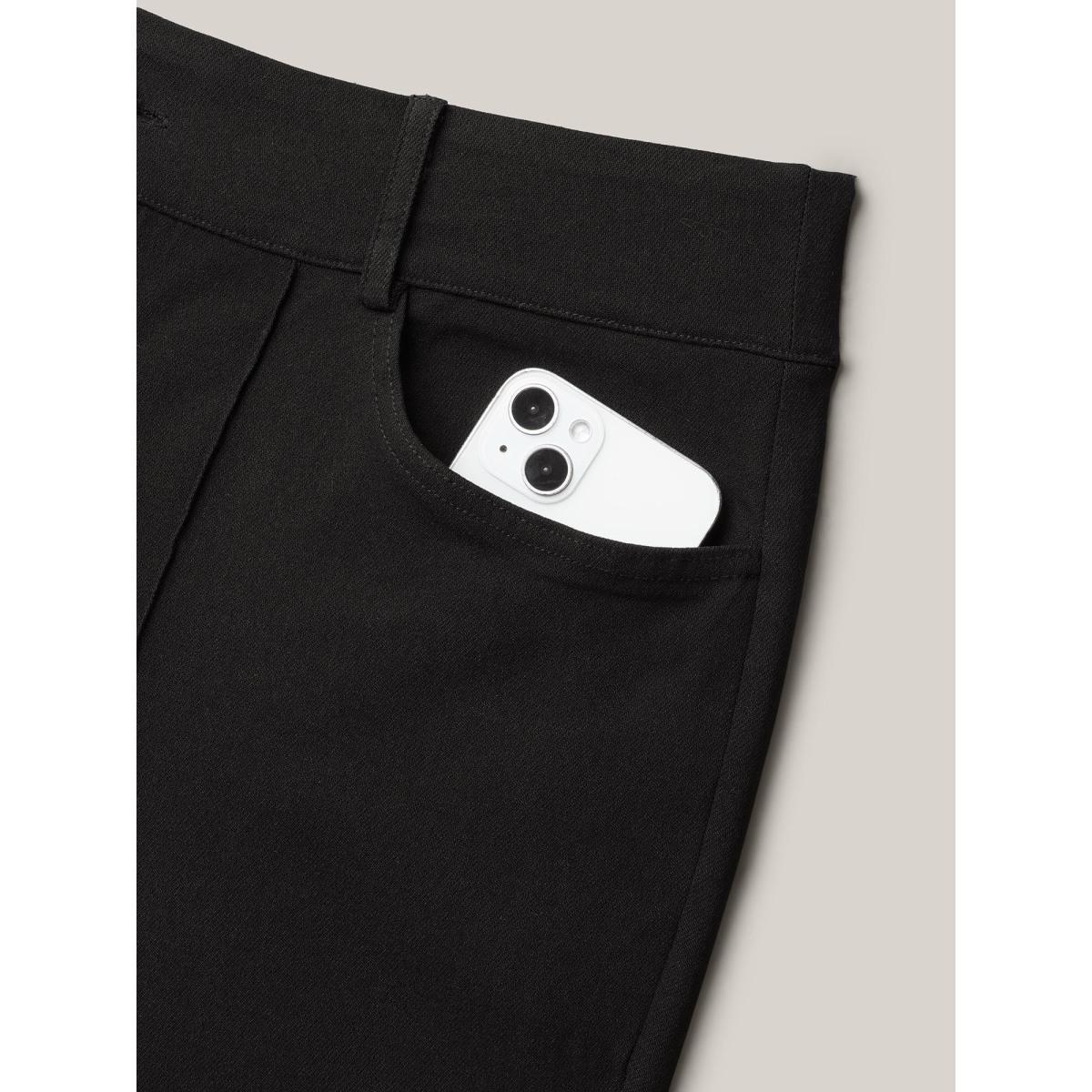 Plus Size Stretchy Fabric Seamed Skinny-Fit Pants Women Black Workwear Essentials Skinny Mid Rise Work Pants BloomChic 26/4X Product Image