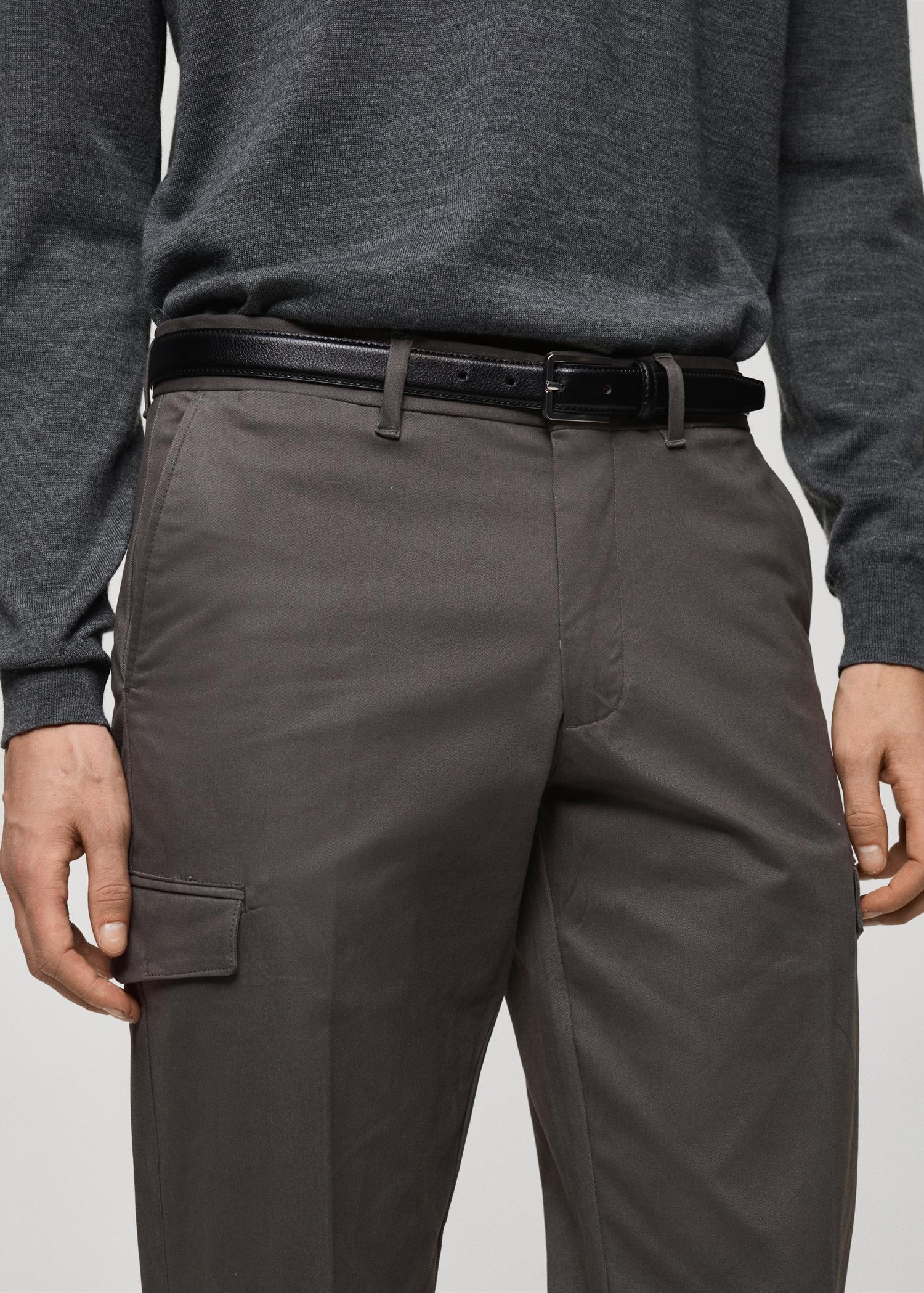 Regular-fit cotton cargo pants - Men | MANGO USA Product Image