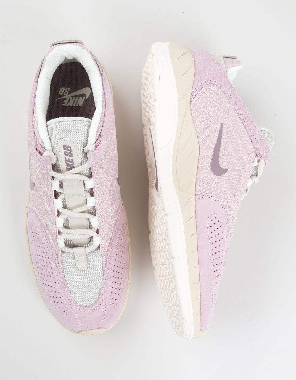 NIKE SB Vertebrae Skate Shoes - PINK Product Image