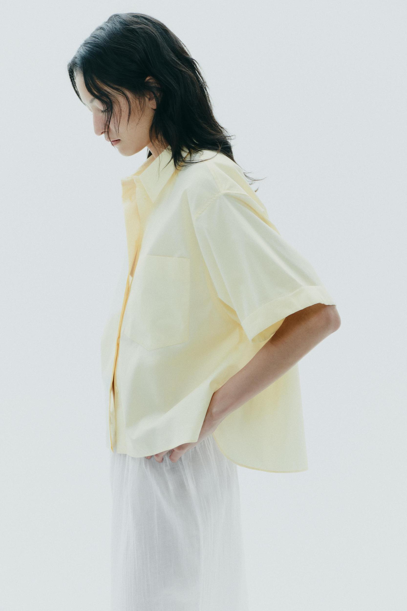 POPLIN POCKET SHIRT Product Image