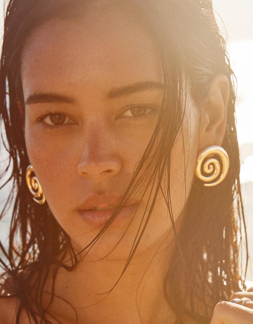 Spiral earrings Product Image