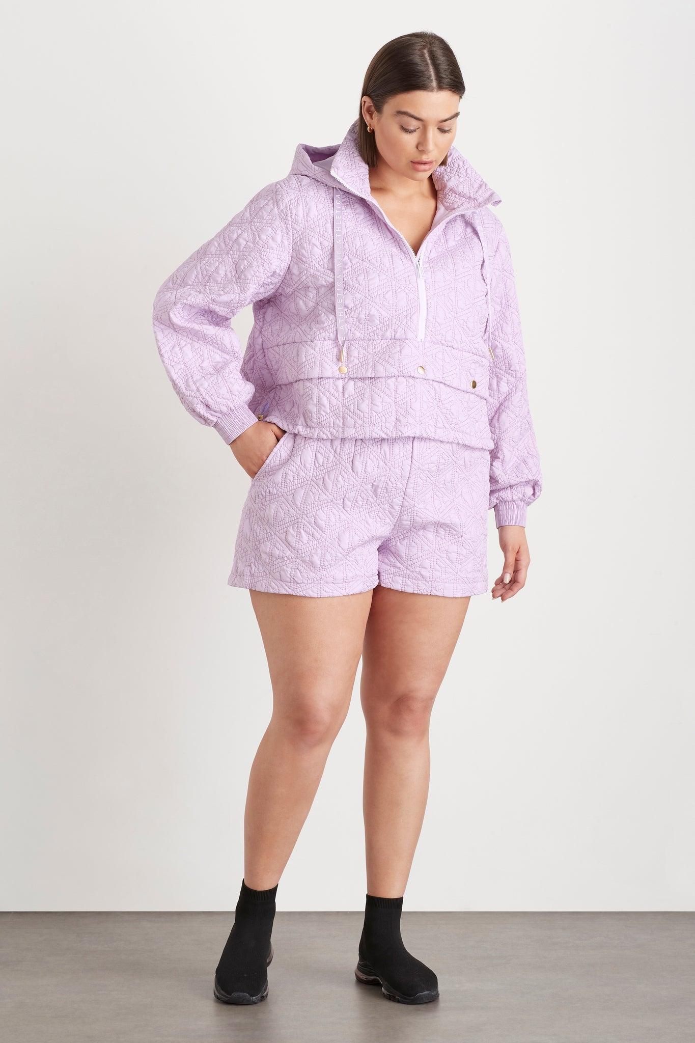 Quilted Logo Spray Shorts 623 Product Image