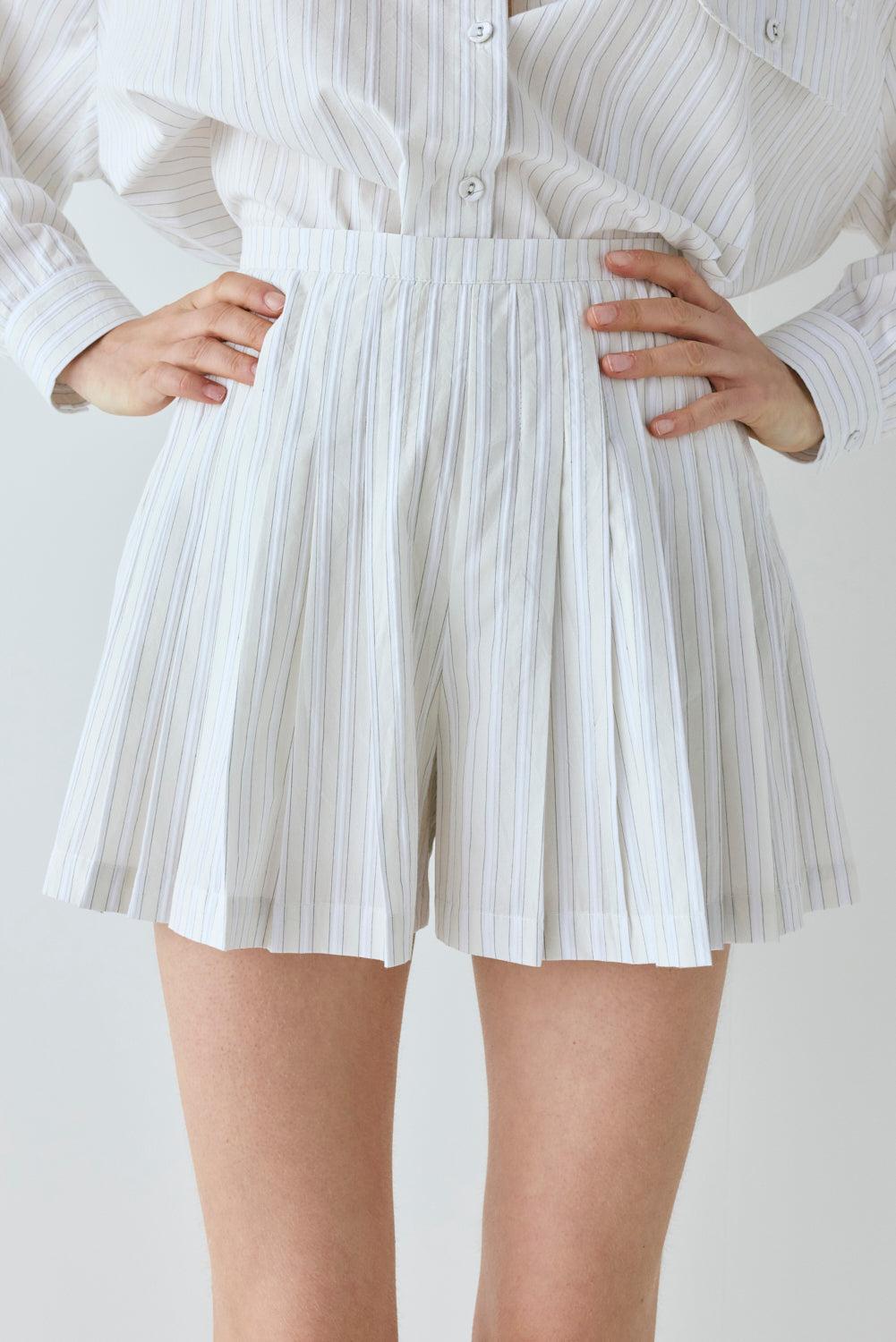 Nala Shorts Cream Stripe Product Image