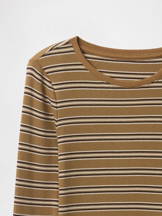 Modern Rib Crop T-Shirt Product Image