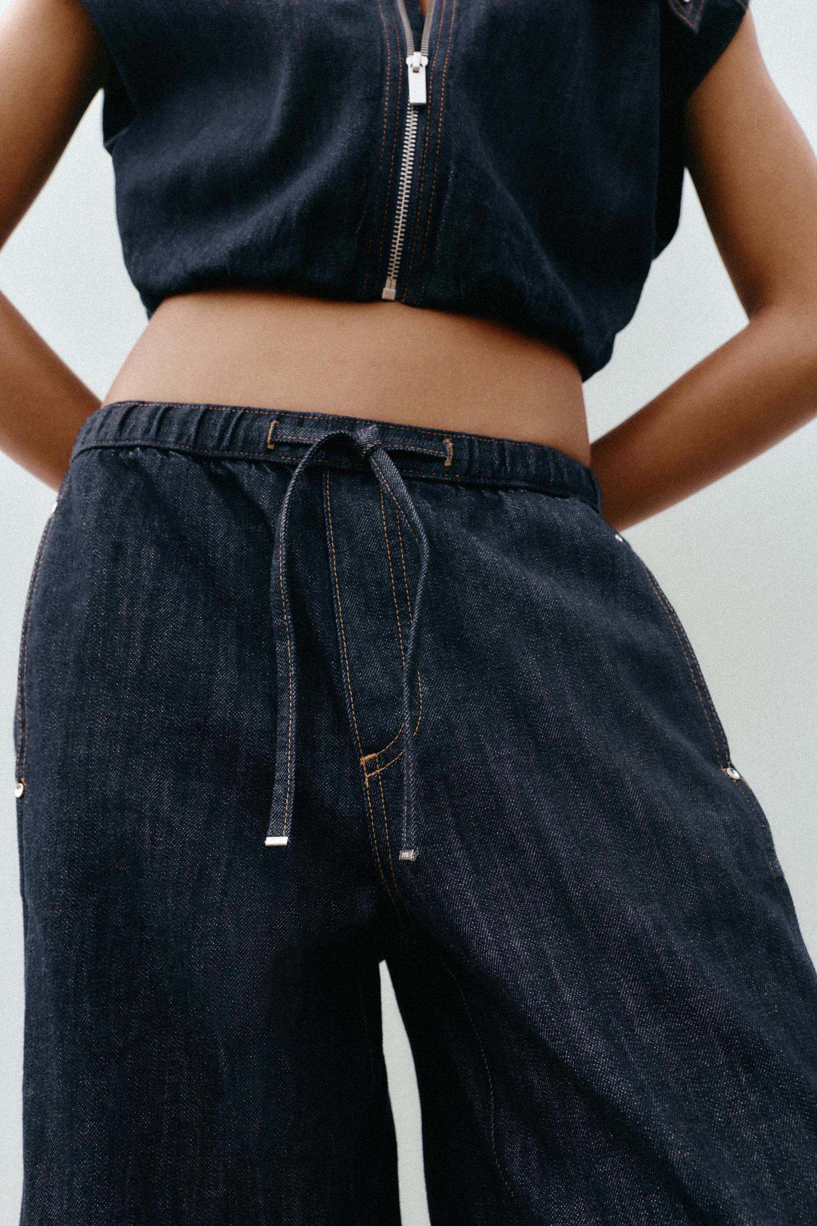 Z1975 MID-RISE WIDE LEG JOGGER JEANS Product Image