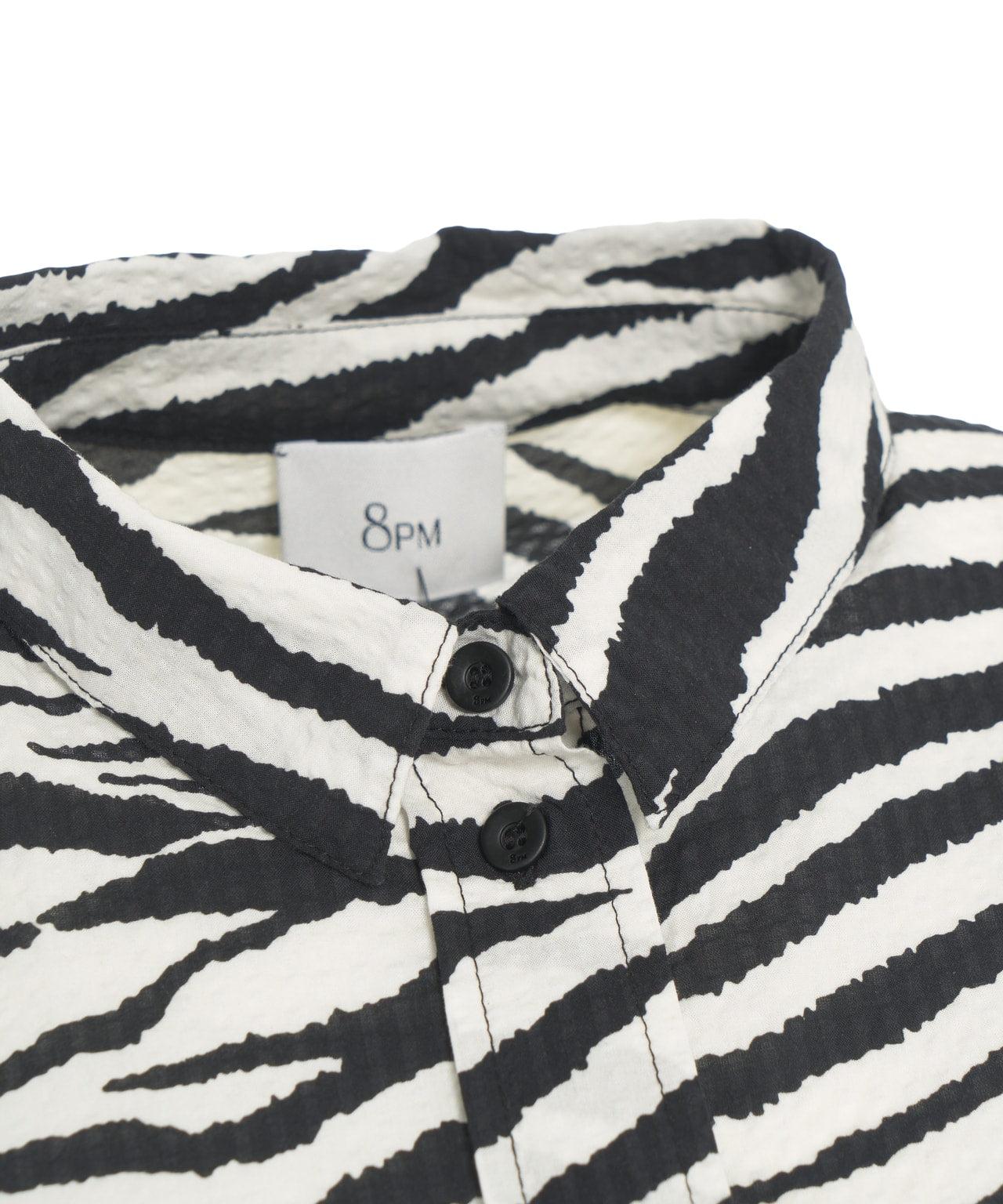 Oversize animal print blouse Product Image