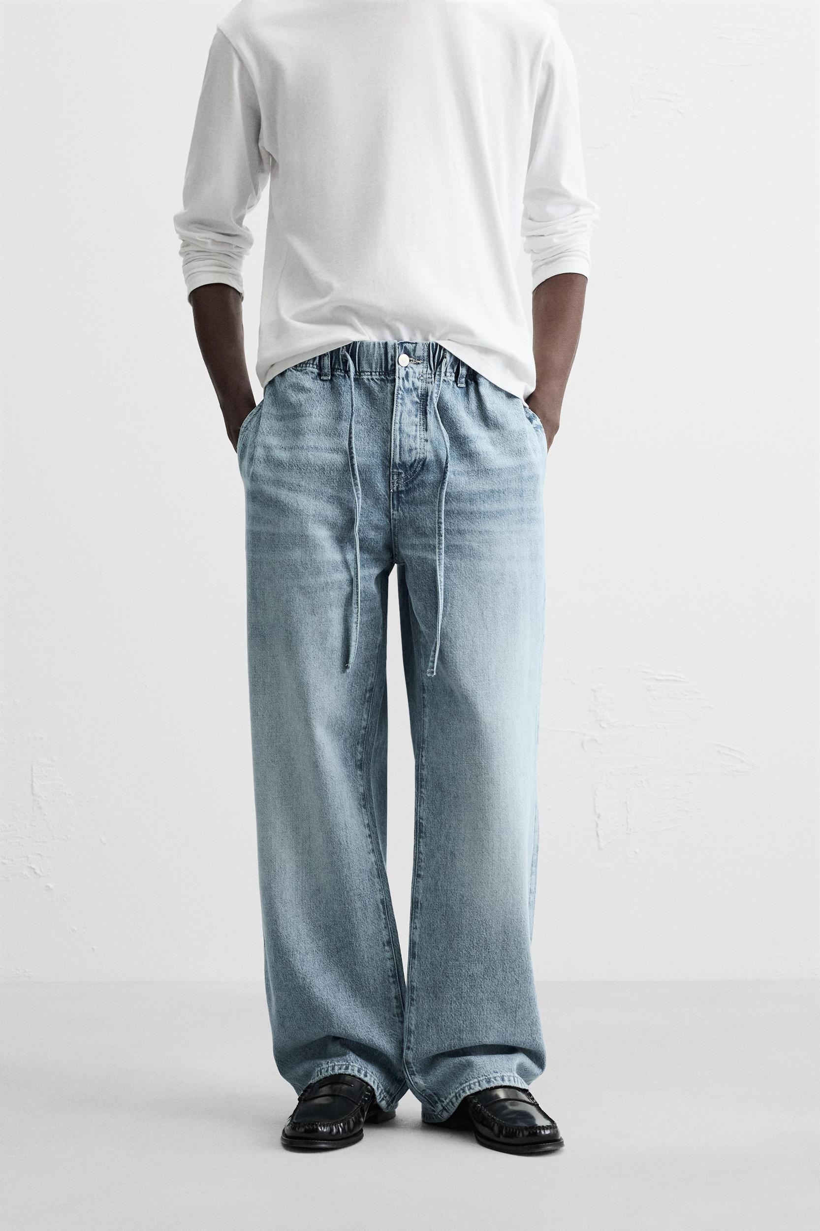 RELAXED FIT JOGGER WAIST JEANS Product Image