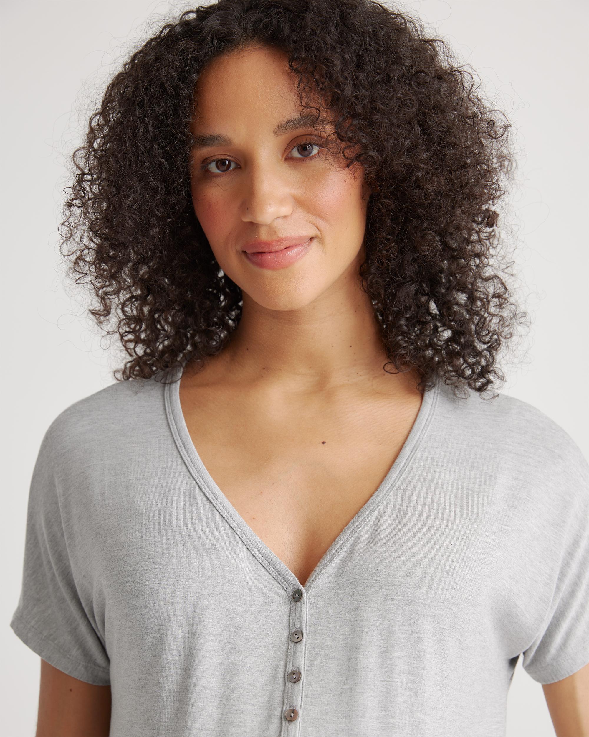 Quince | Women's The Essentials Hospital Set Size XL, Bamboo Product Image