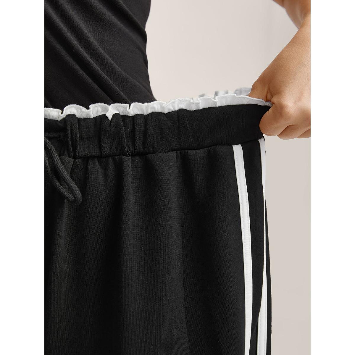 Plus Size Contrast Lines Drawstring Wide-Leg Pants Women Black Casual Wide Leg Mid Rise Everyday-Casual Pants BloomChic 30/6X Product Image