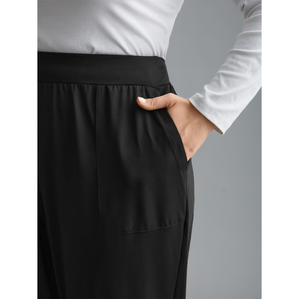 Plus Size Elastic Waist Mid-Rise Yoga Jogger Pants Women Black Casual Mid Rise Everyday Pants BloomChic 12/L Product Image