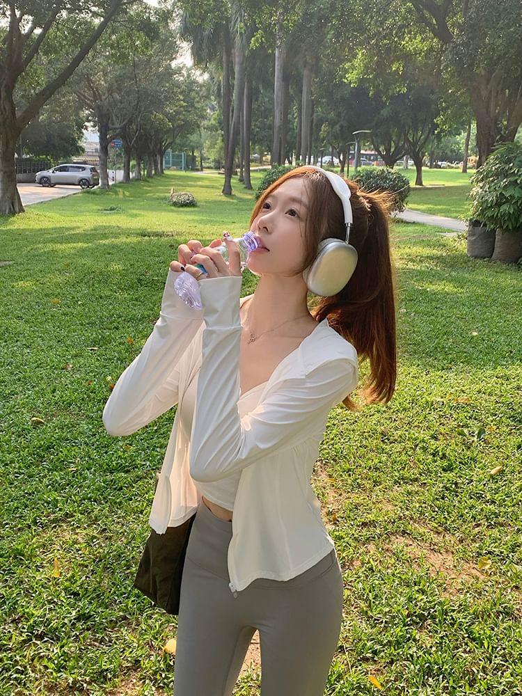 Anti-UV Sunscreen Sun Protection Hooded Zip-Up Plain Slim Fit Jacket Product Image