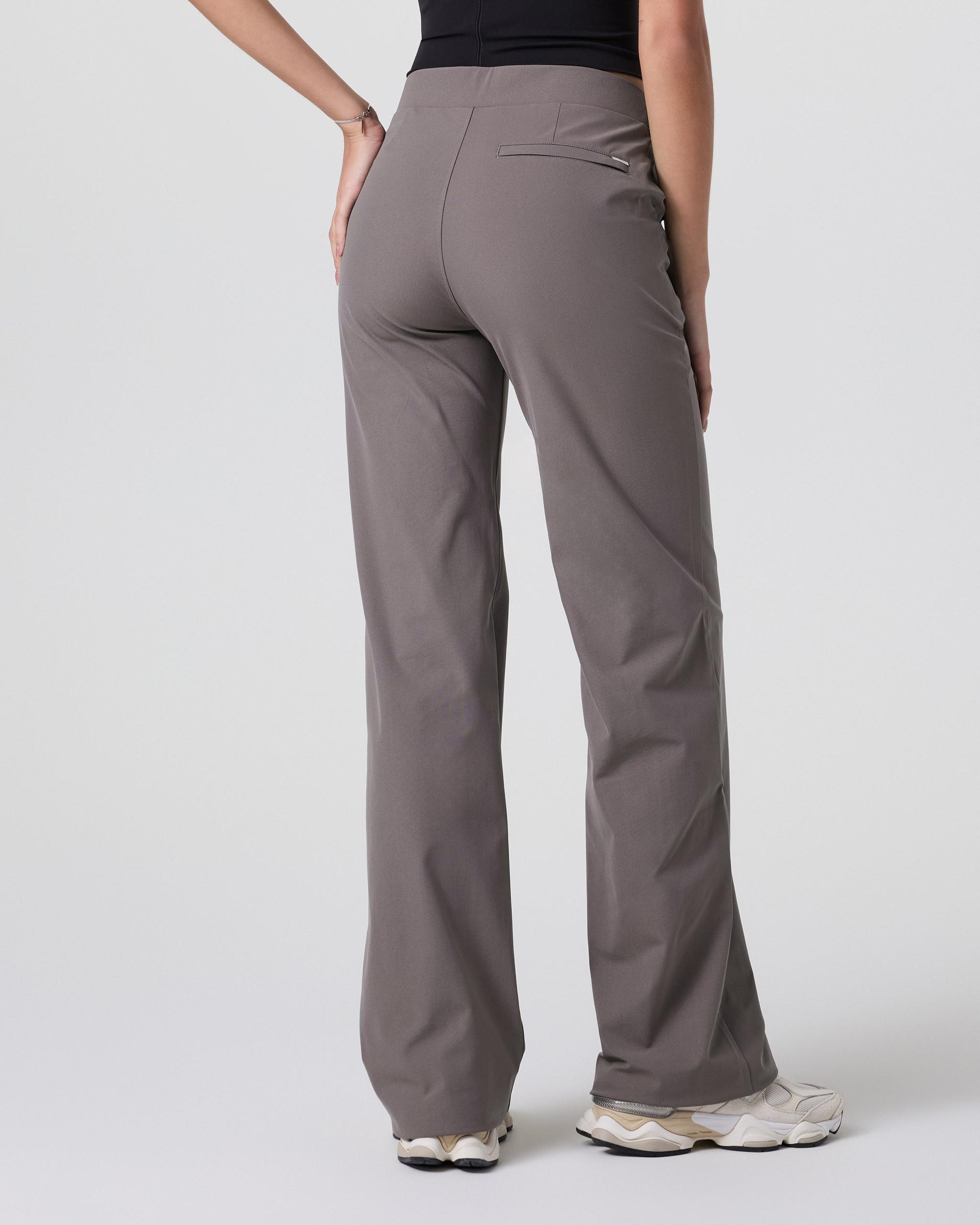 Women's Meta Wideleg Pant - Long Product Image