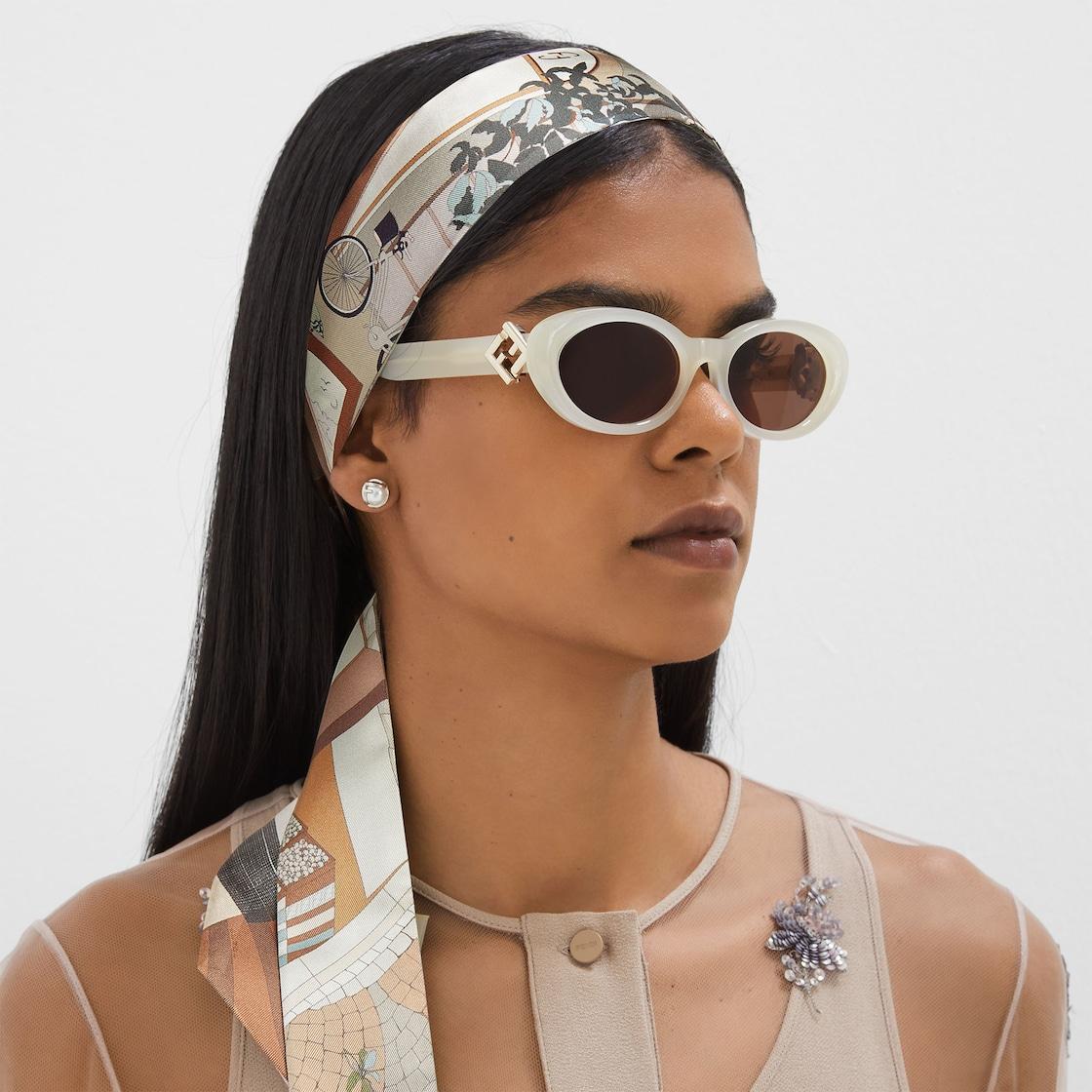 F is Fendi EarringsPalladium-colored metal earrings Product Image