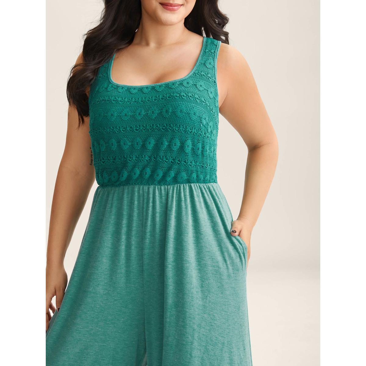 Plus Size Emerald Textured Bodice Spliced Pockets Jumpsuit Women Sleeveless Square Neck Casual Loose Jumpsuits BloomChic 10/M Product Image